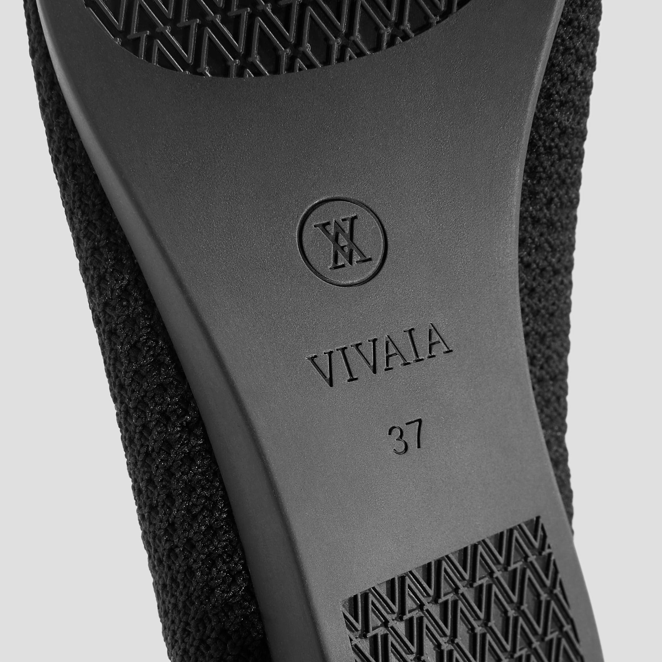 [Aria 5°] ポインテッドトゥ 撥水加工 フラットシューズ