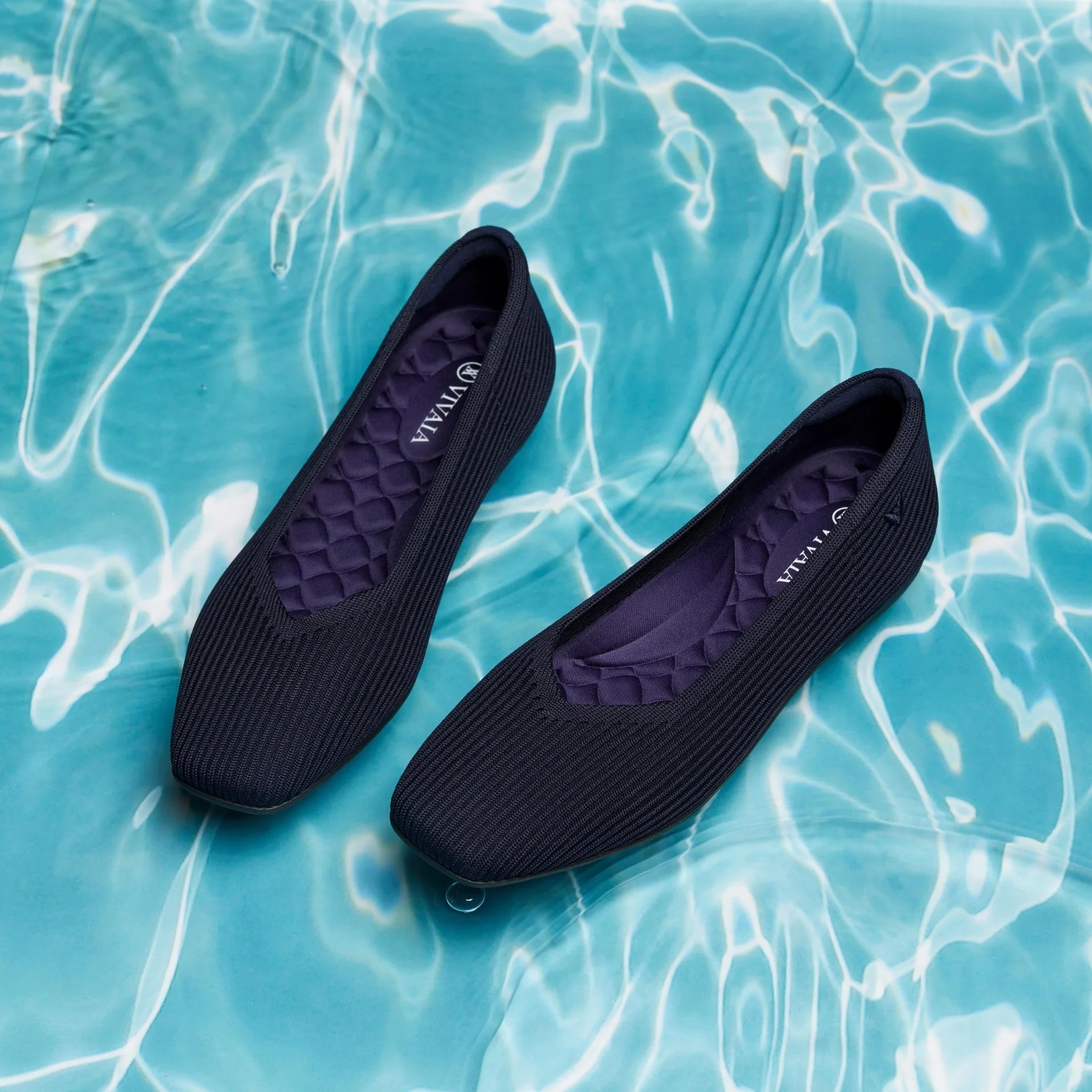 [Margot Walker] スクエアトゥ 超軽量 厚底 フラットシューズ