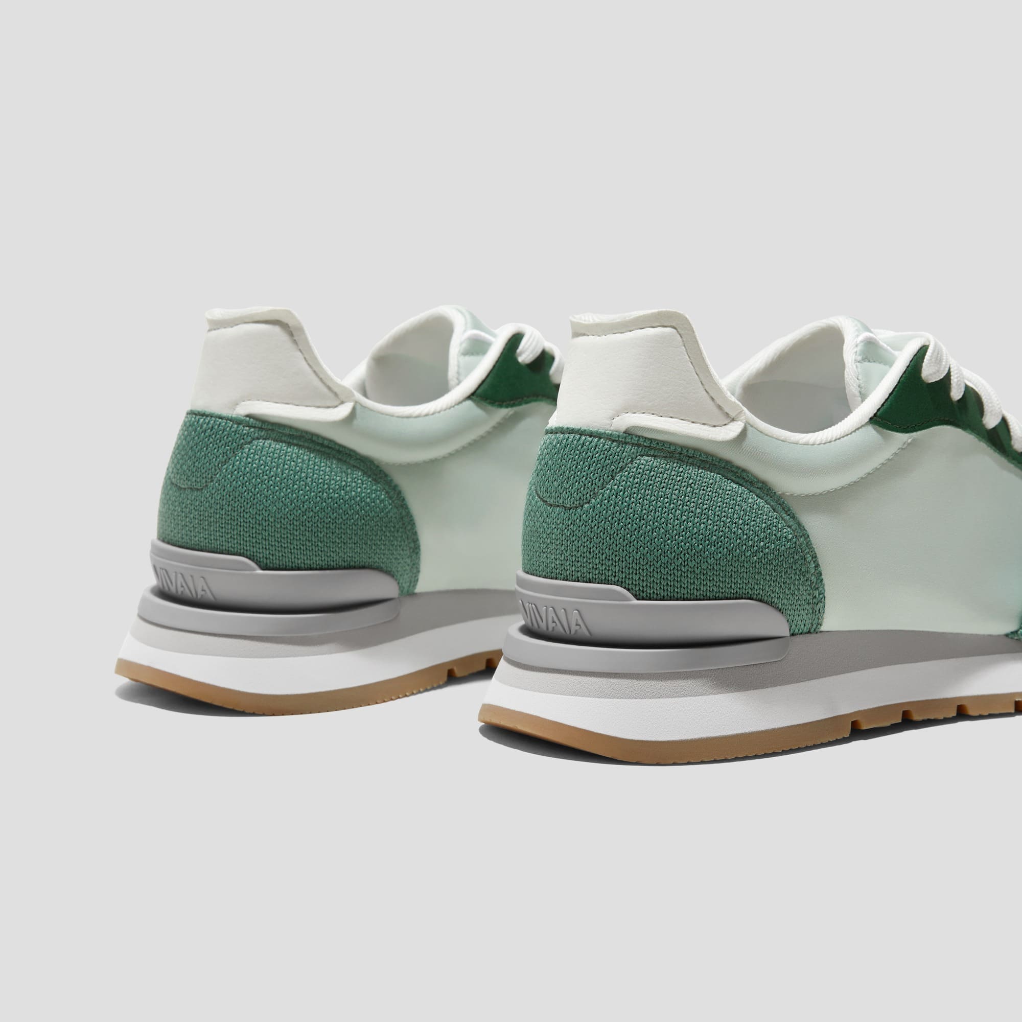 [Allegro] ユニセックス サテン ラックス スニーカー