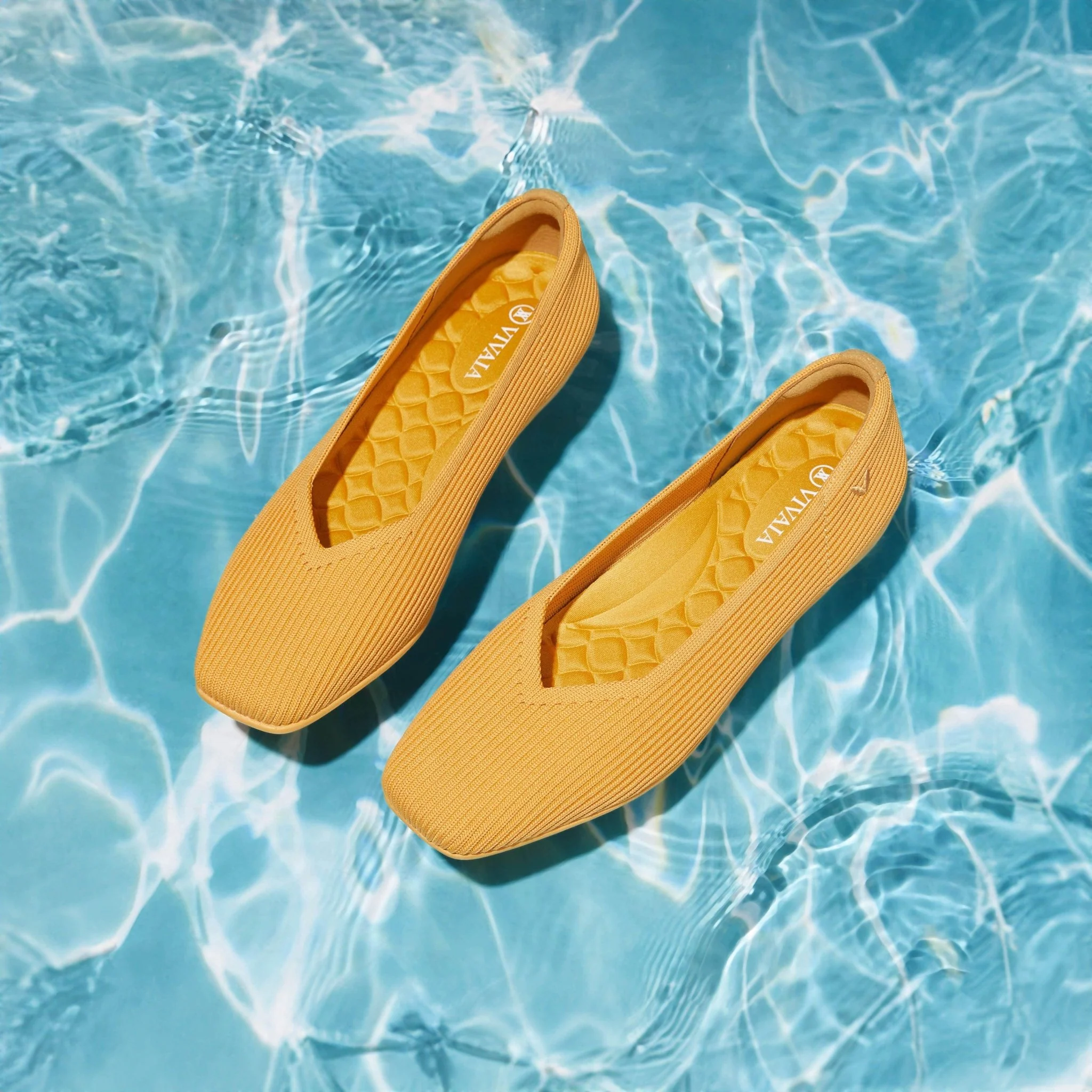 [Margot Walker] スクエアトゥ 超軽量 厚底 フラットシューズ