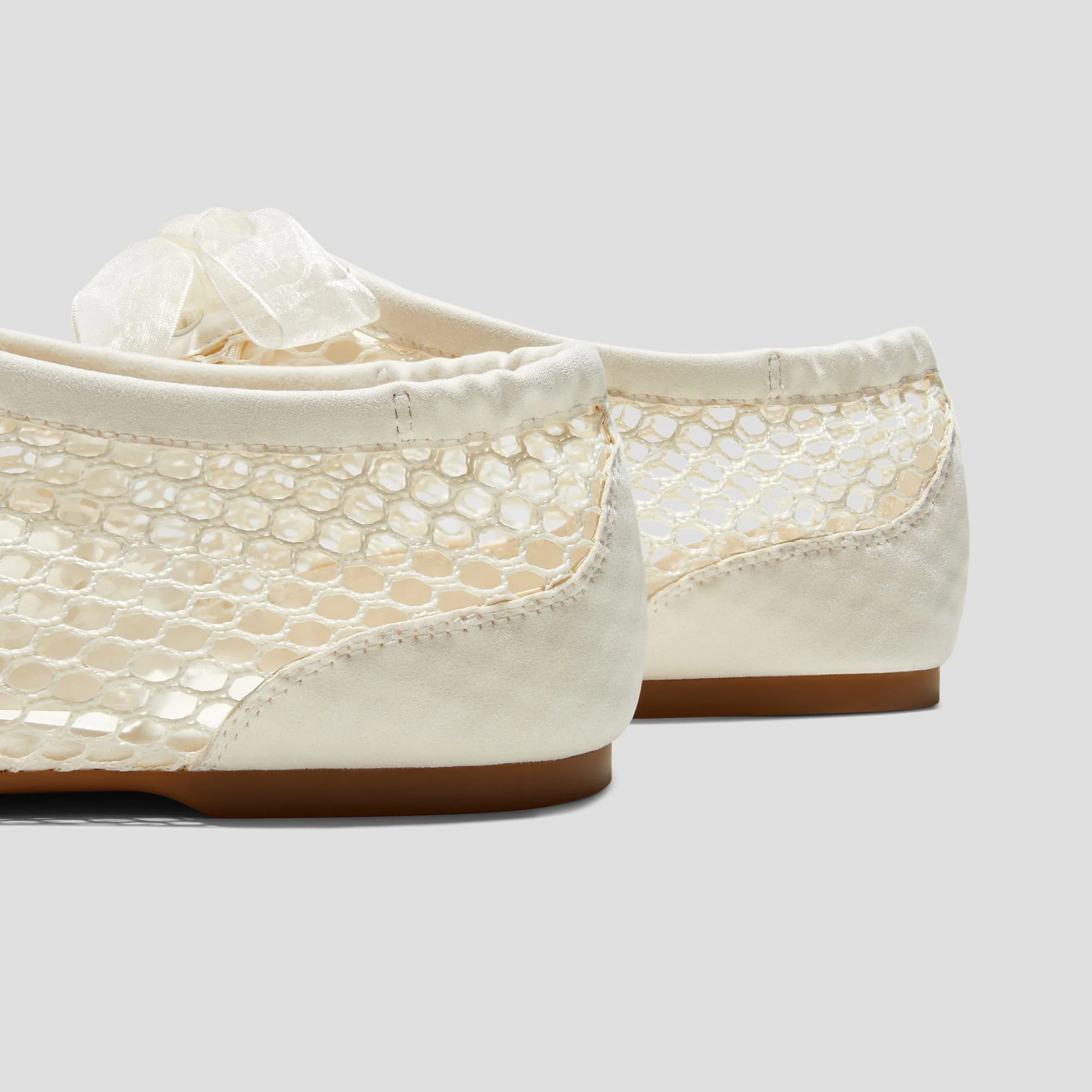 [Cristina] レースアップ サテン スニーカーリーナ