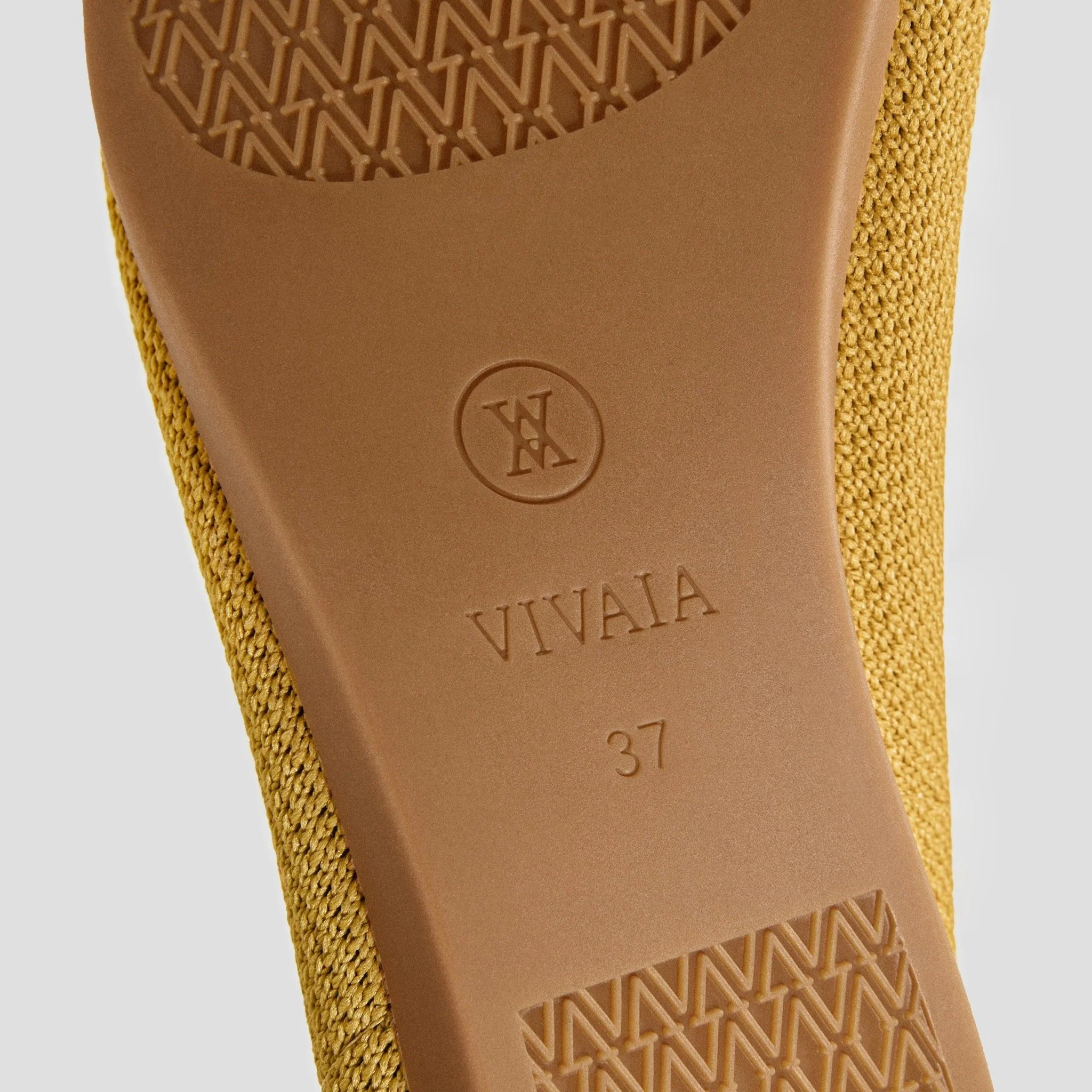 [Aria 5°] ポインテッドトゥ フラットシューズ