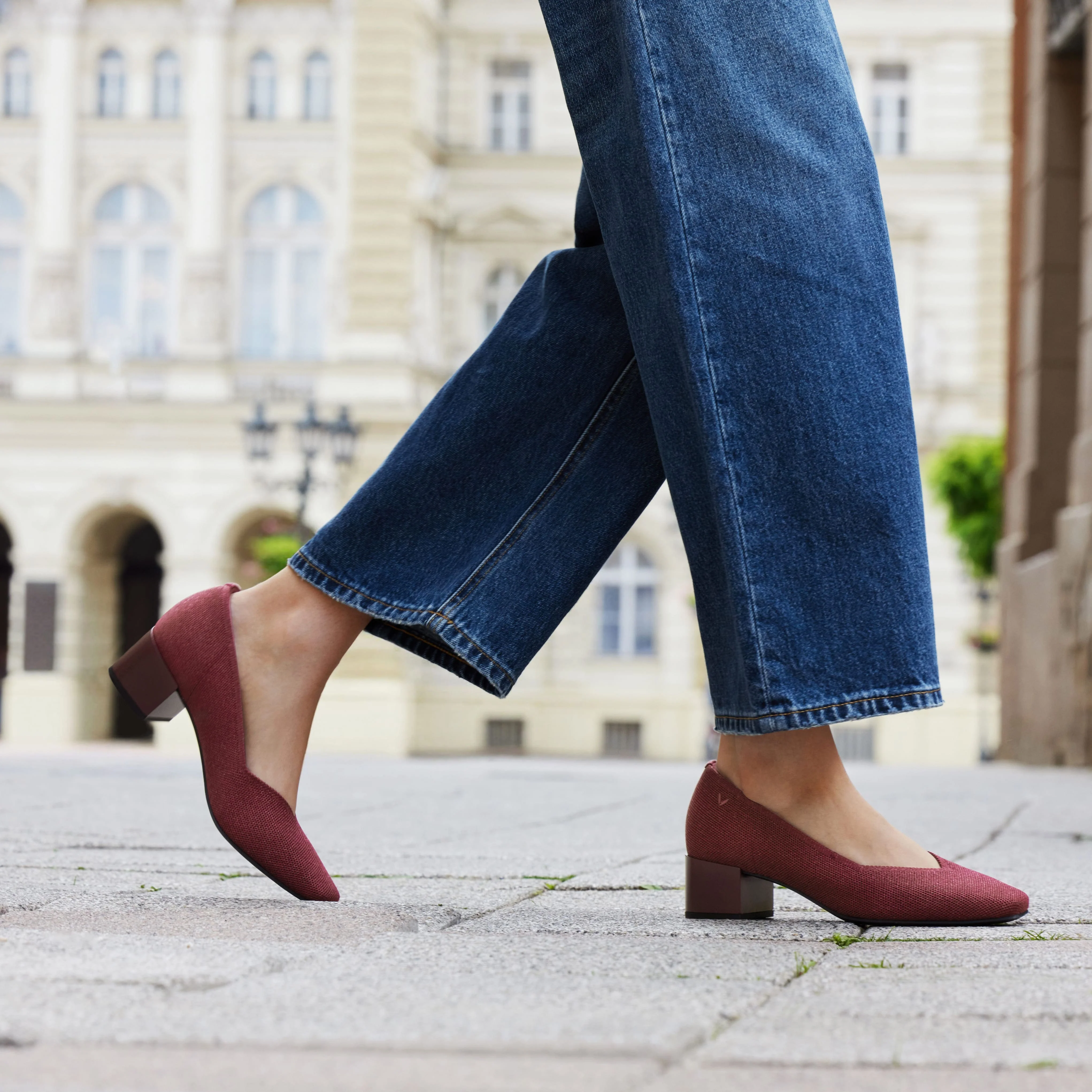 [Megan] スクエアトゥ ストレスフリー ブロックヒール