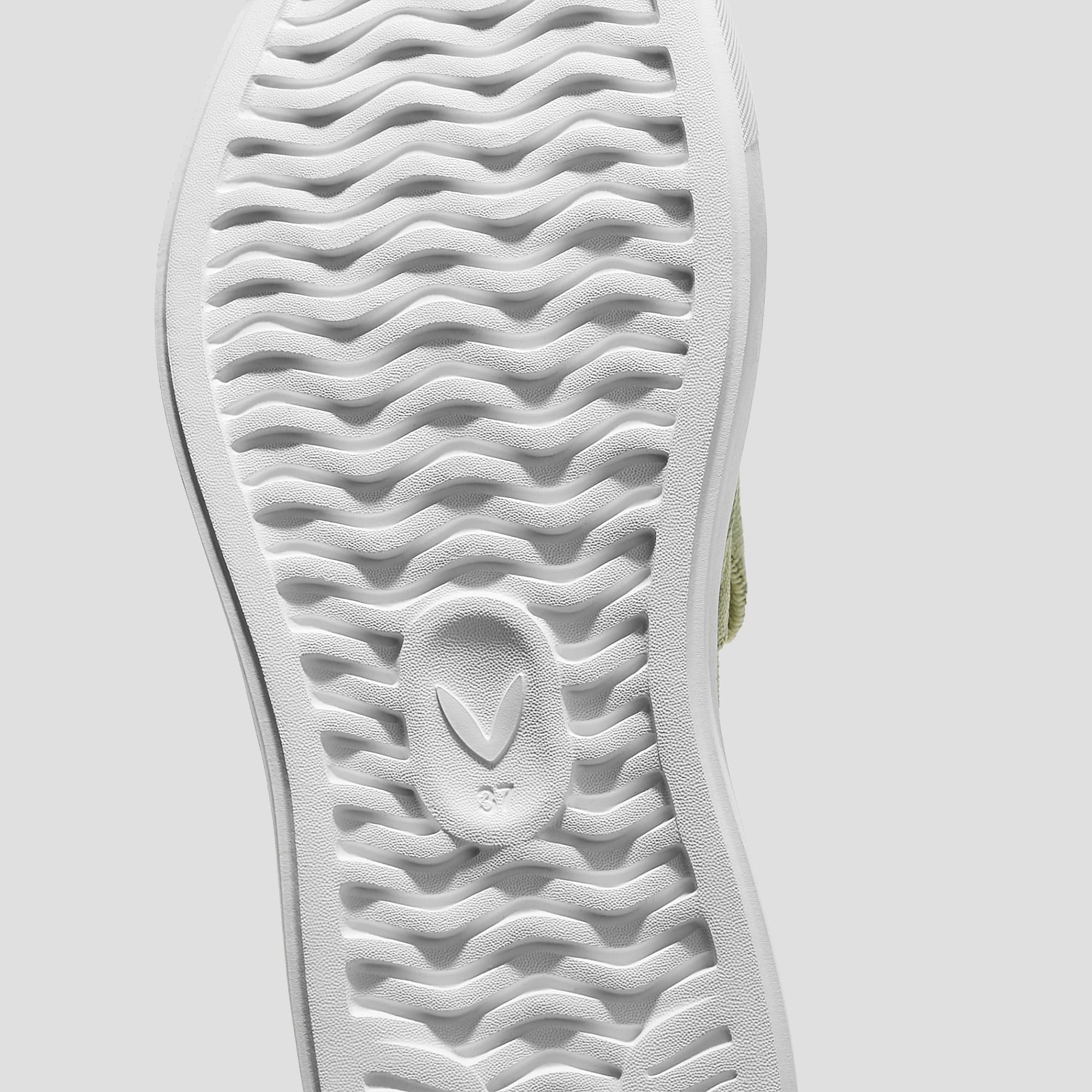 [V-Tune] ユニセックス スニーカー