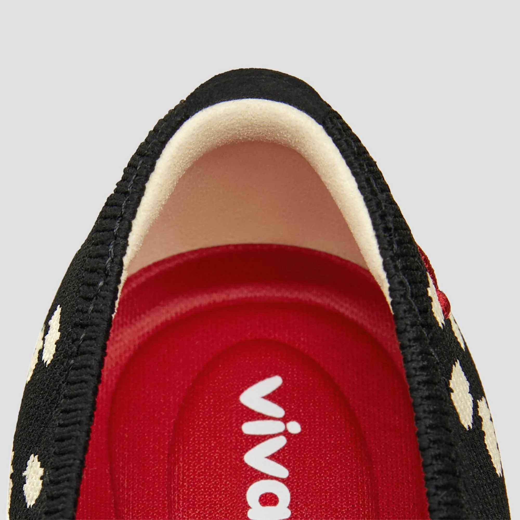 [Tiana Kids] アーモンドトゥ フラット キッズシューズ