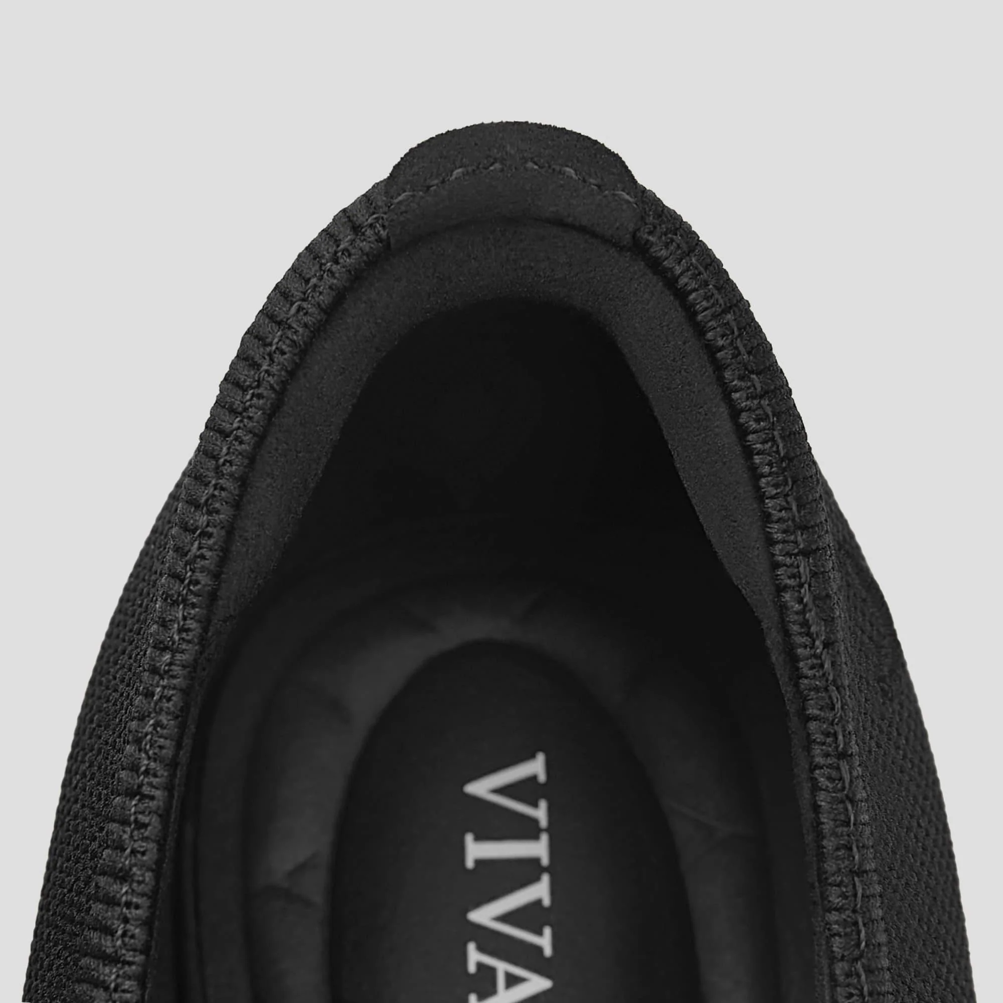 [Mackenzi] スモール スクエアトゥ ロウ ウェッジヒール