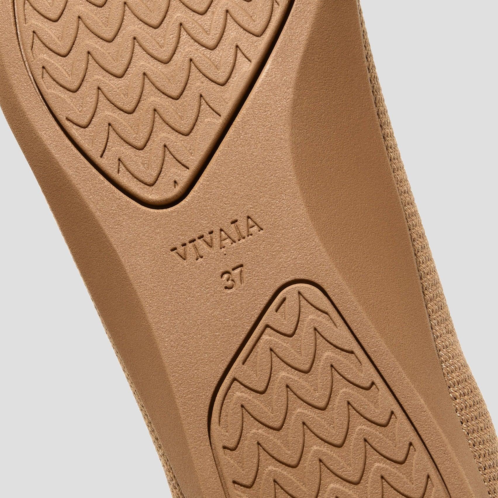 [Aria Walker] ポインテッドトゥ 超軽量 厚底 フラットシューズ