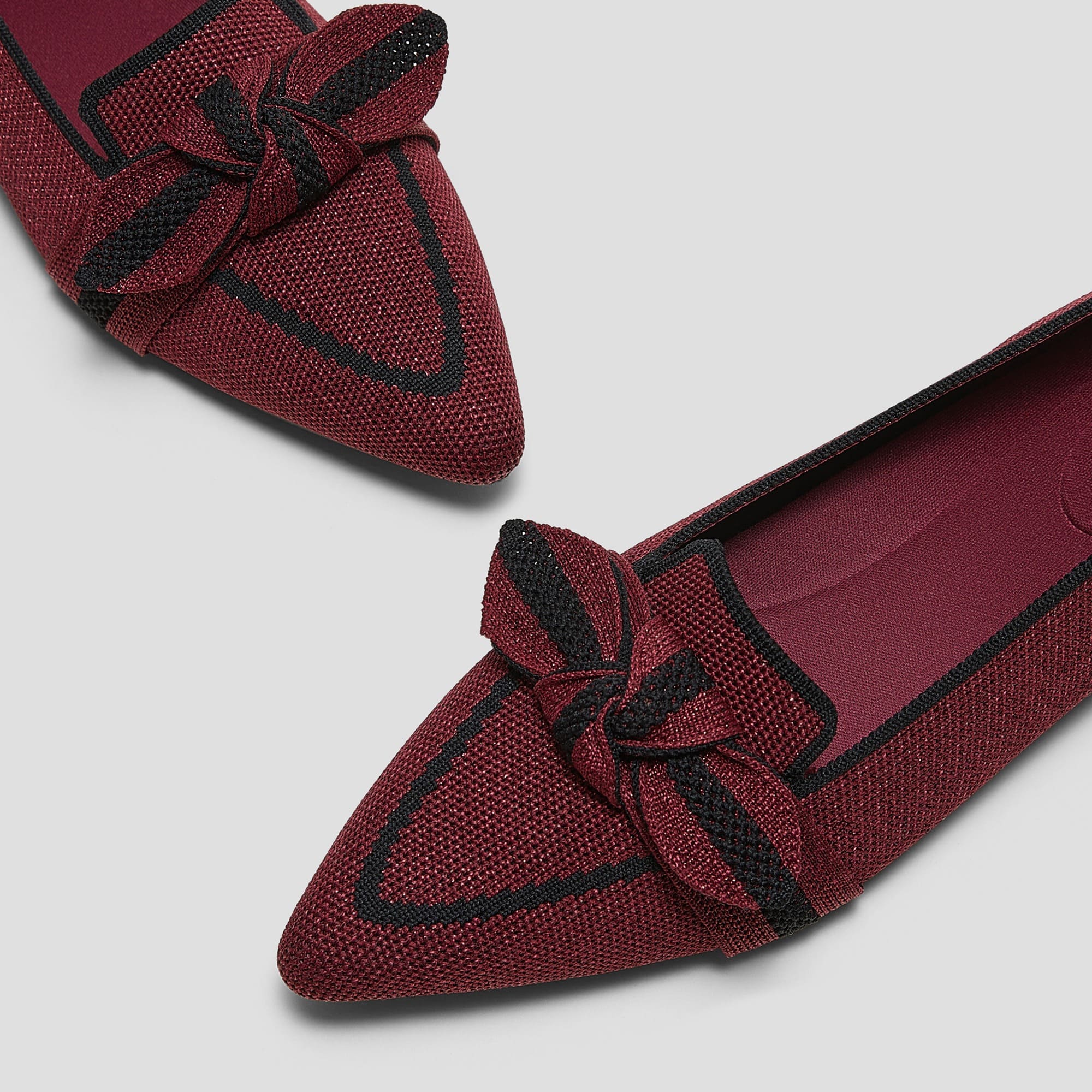 [Michelle] ポインテッドトゥ リボン付き ローファー