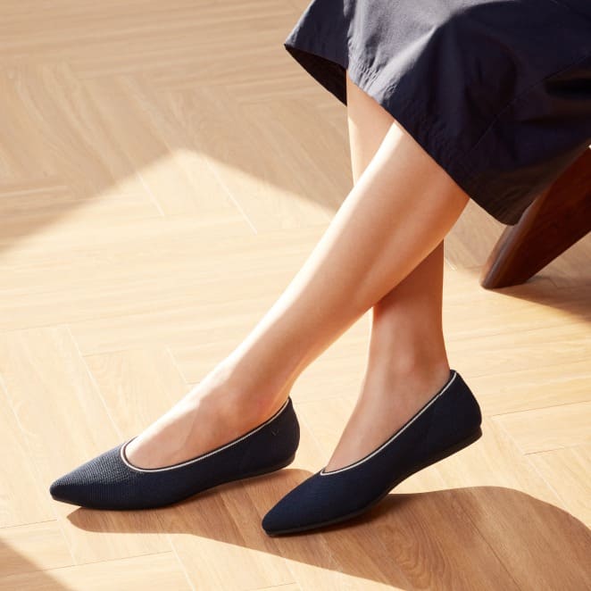 [Aria 5°] ポインテッドトゥ フラットシューズ