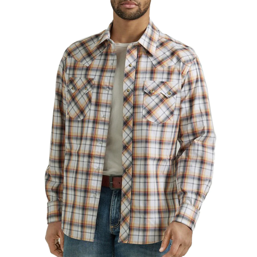 Wrangler Men's Modern Plaid Snap Shirt