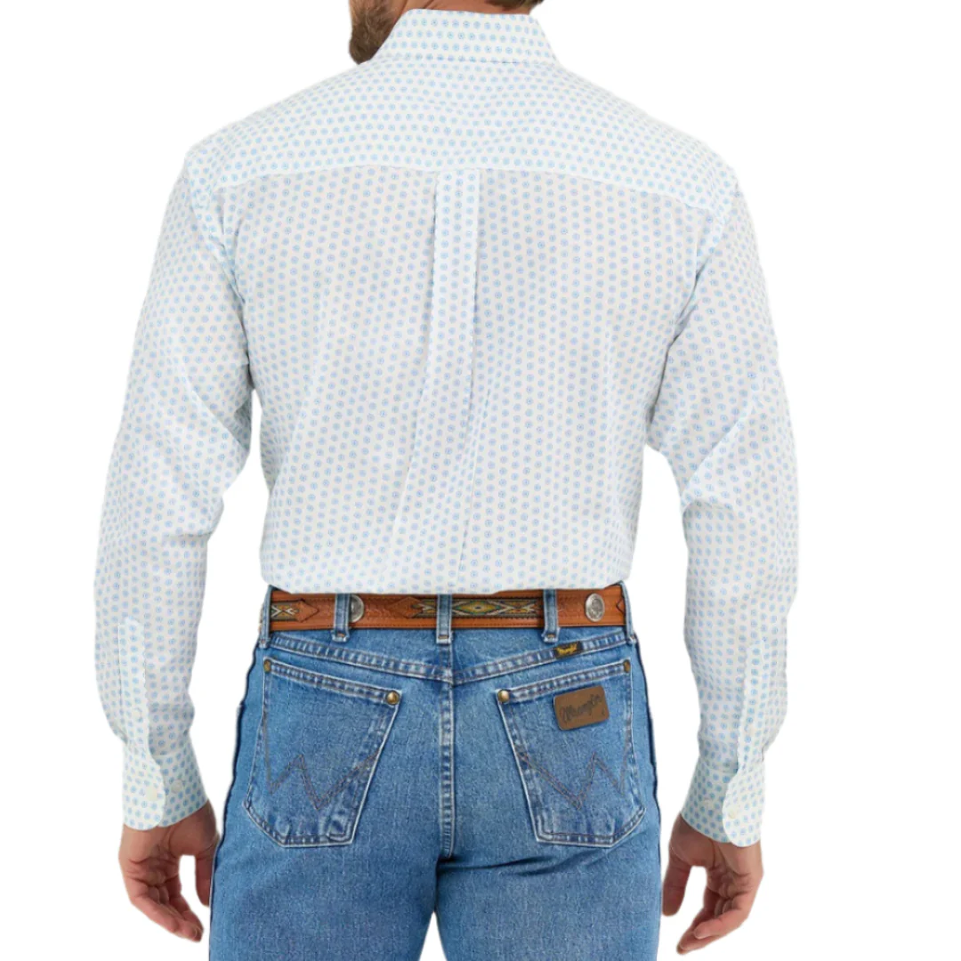 Wrangler Men's Relaxed Fit Geometric Print Long Sleeve Button Shirt