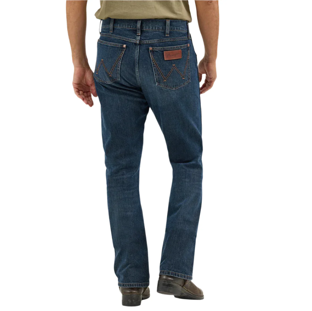 Wrangler Men's Retro Slim Oakdale Bootcut Jeans