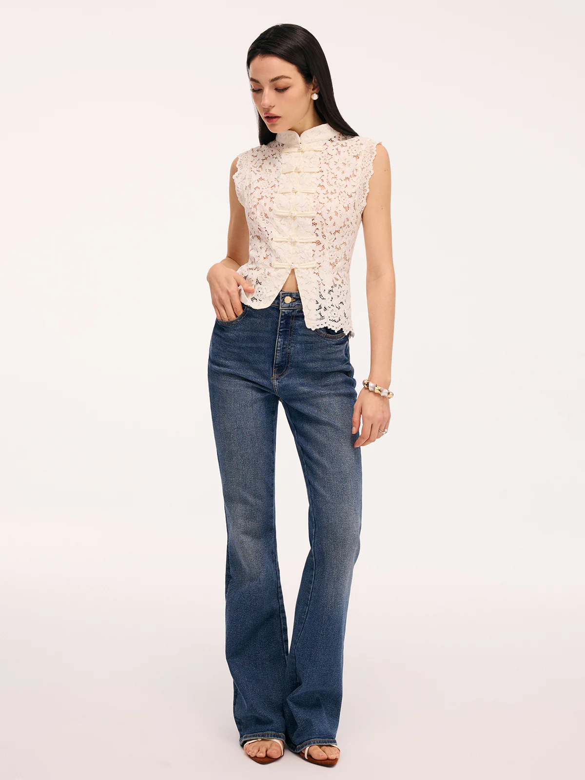 Lace Mandarin Collar Pearl Button Sleeveless Top