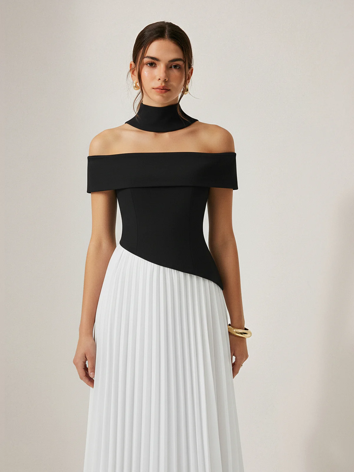 Color-Block Off-Shoulder Pleated Maxi Dress