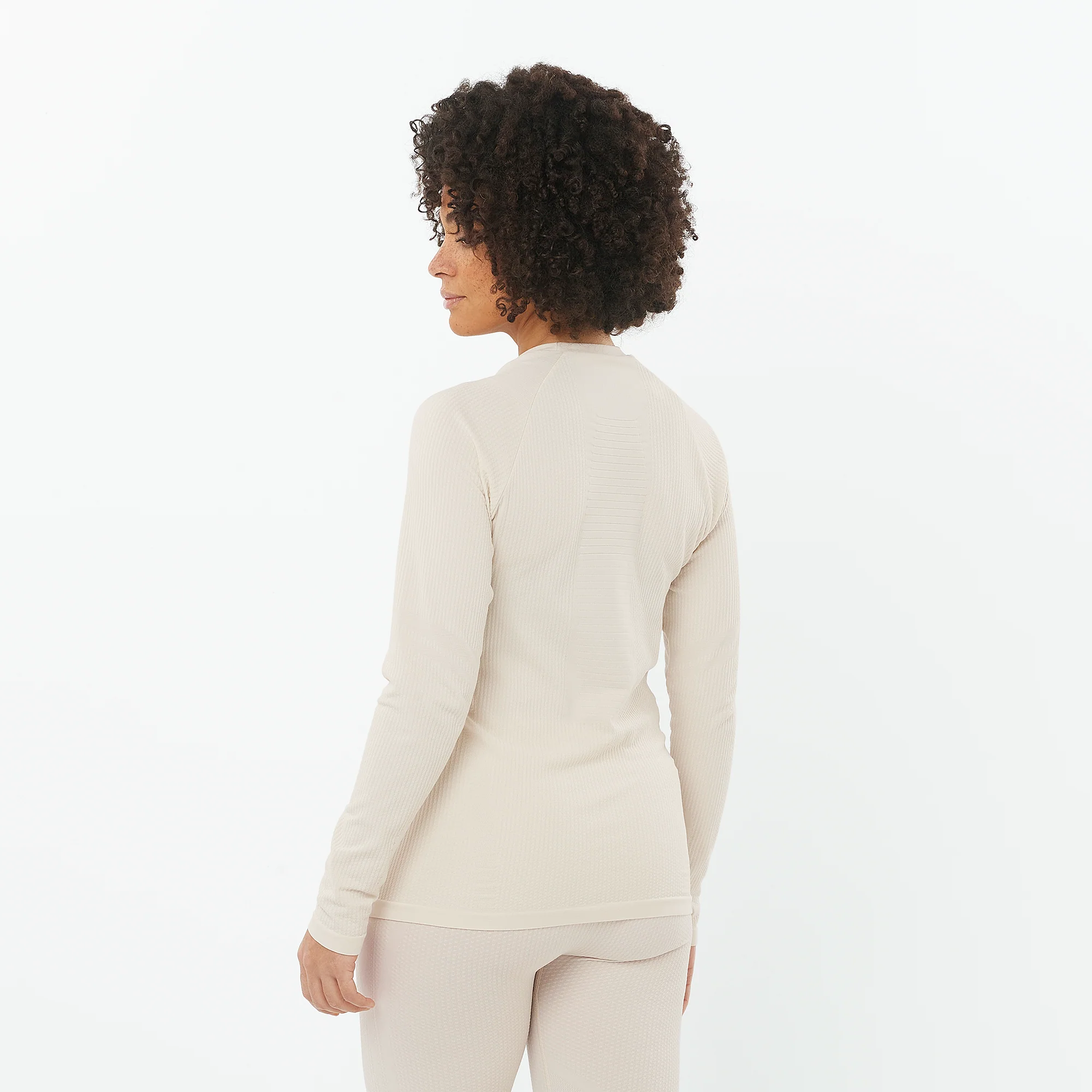 ESSENTIAL SEAMLESS