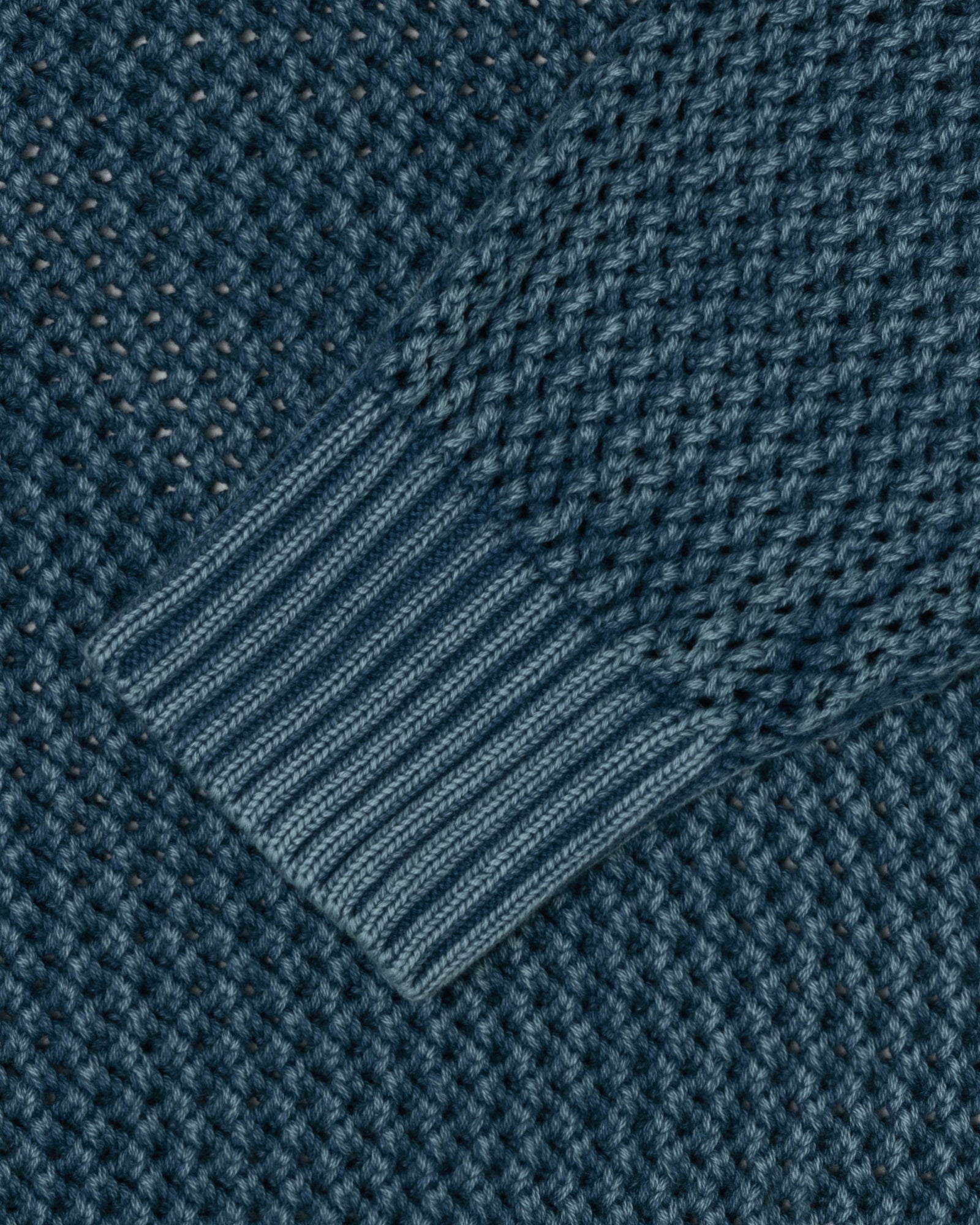 LOOSE GAUGE CARDIGAN