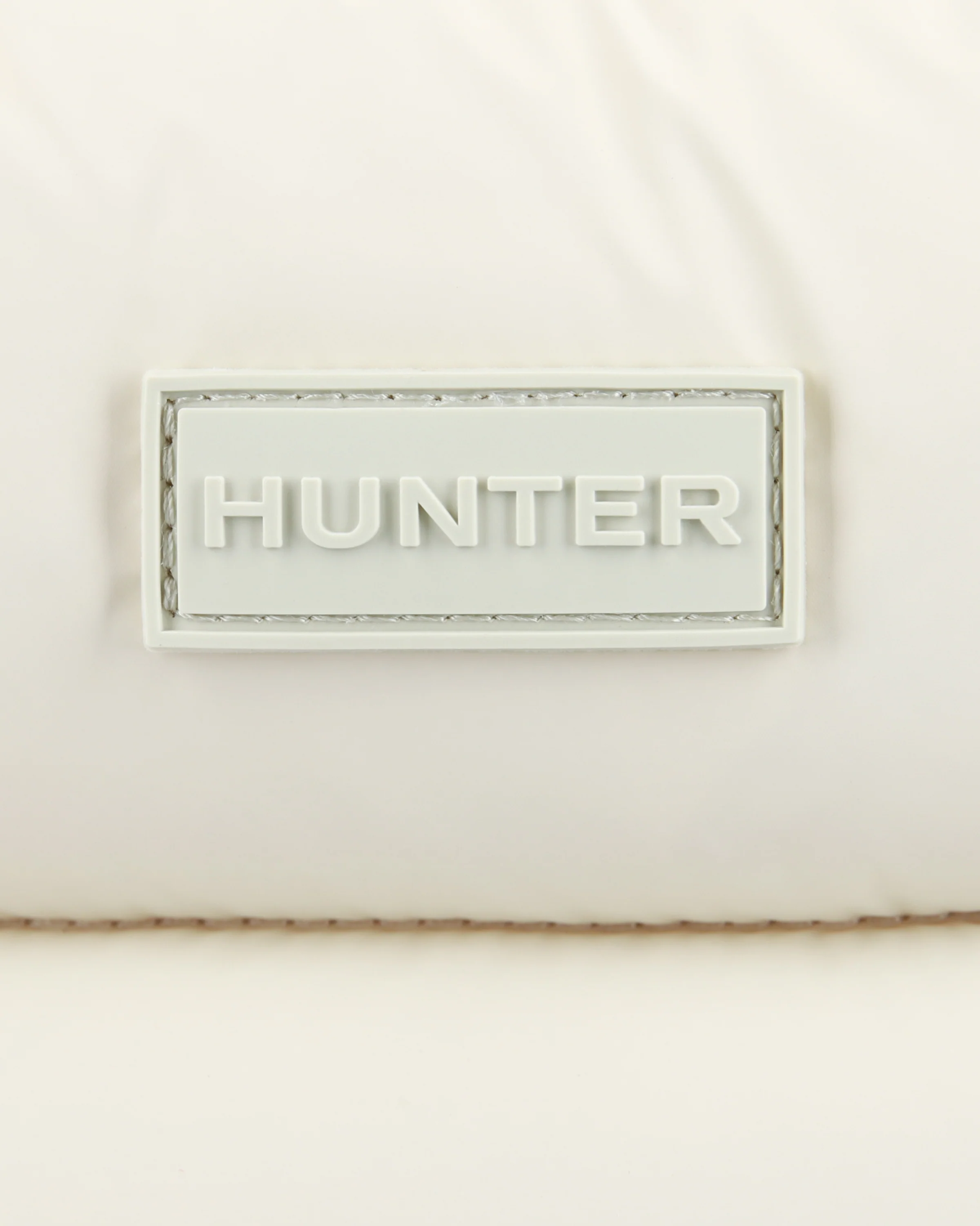 イントレピッド エクストラ パフド ミニ ボストン - キャンバスクリーム