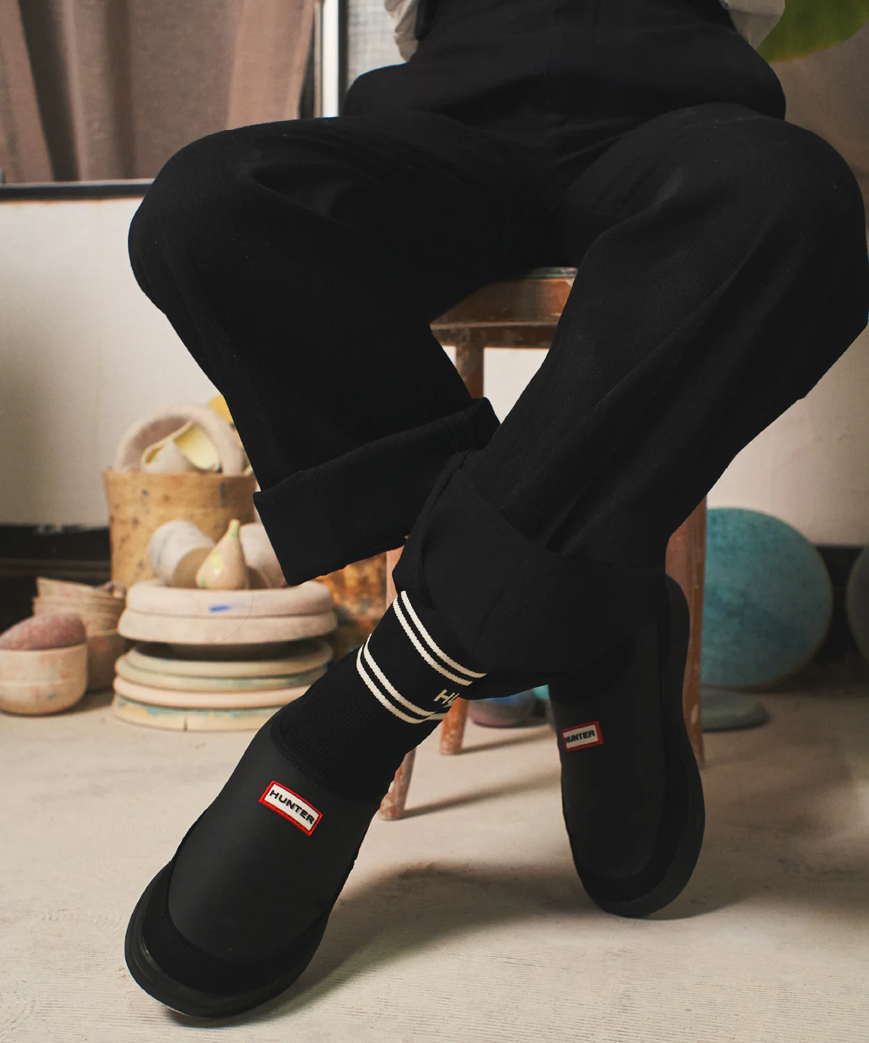 ユニセックス イン/アウト ハンター ニッテッド ソック スリッパ - ブラック