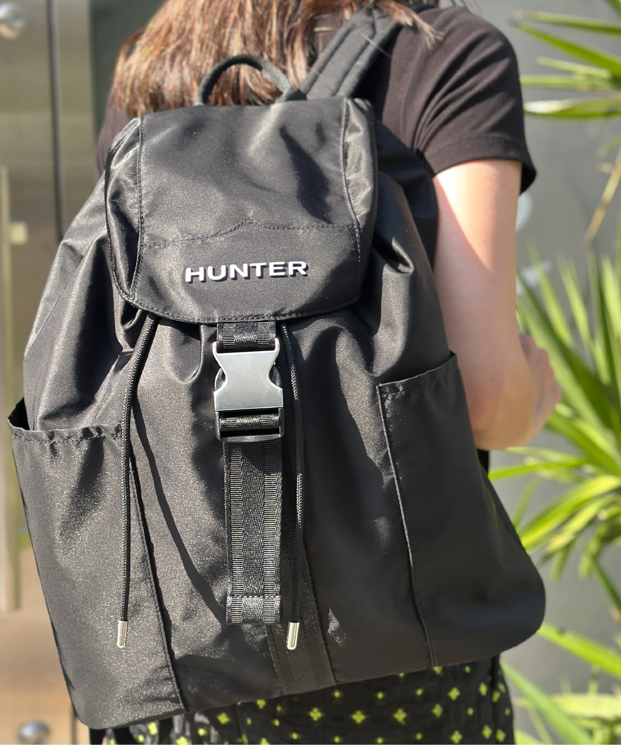 プレミアム ナイロン バックパック - ブラック