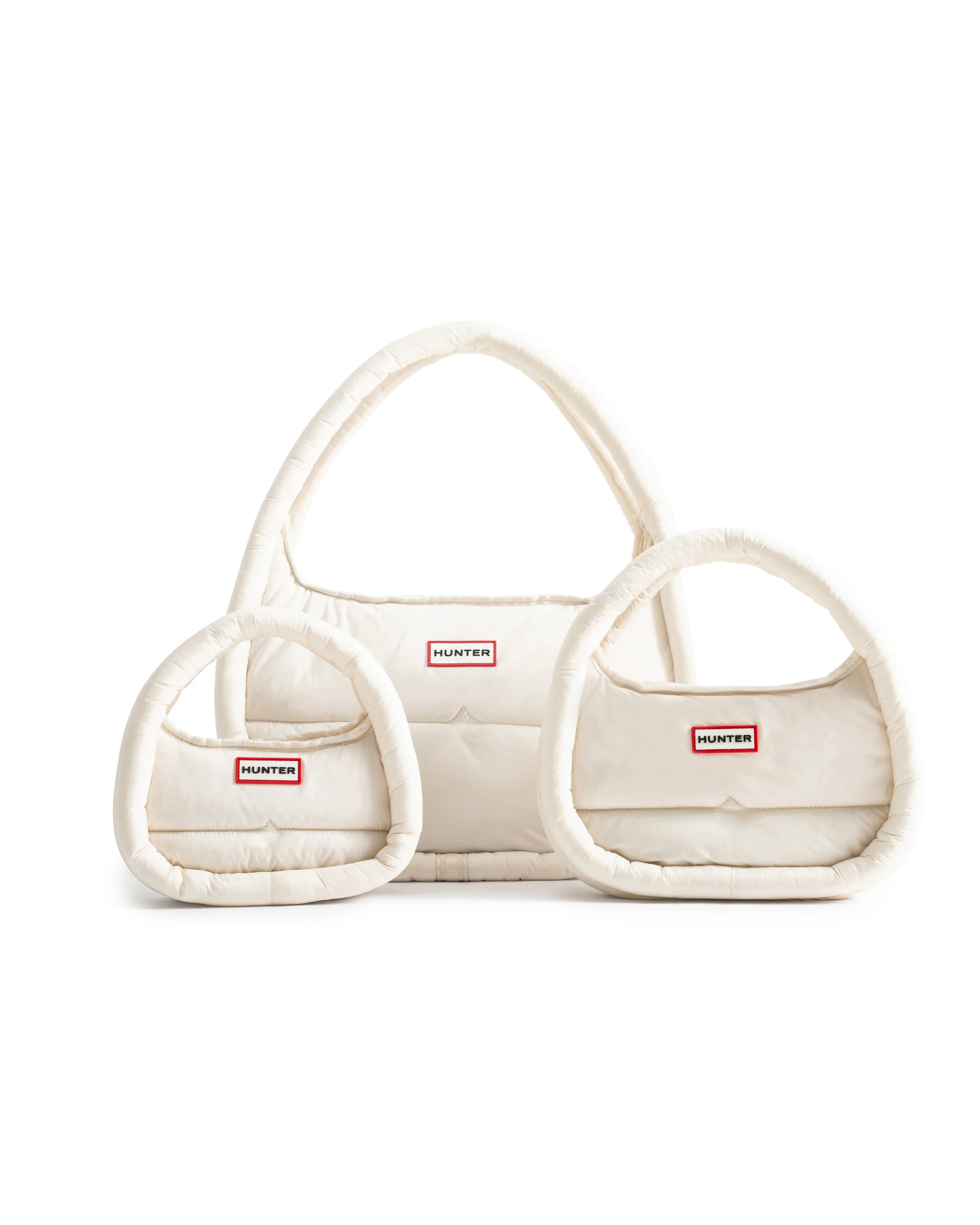 フレイムド パファー ミディ ホーボー - ホワイト ウィロー