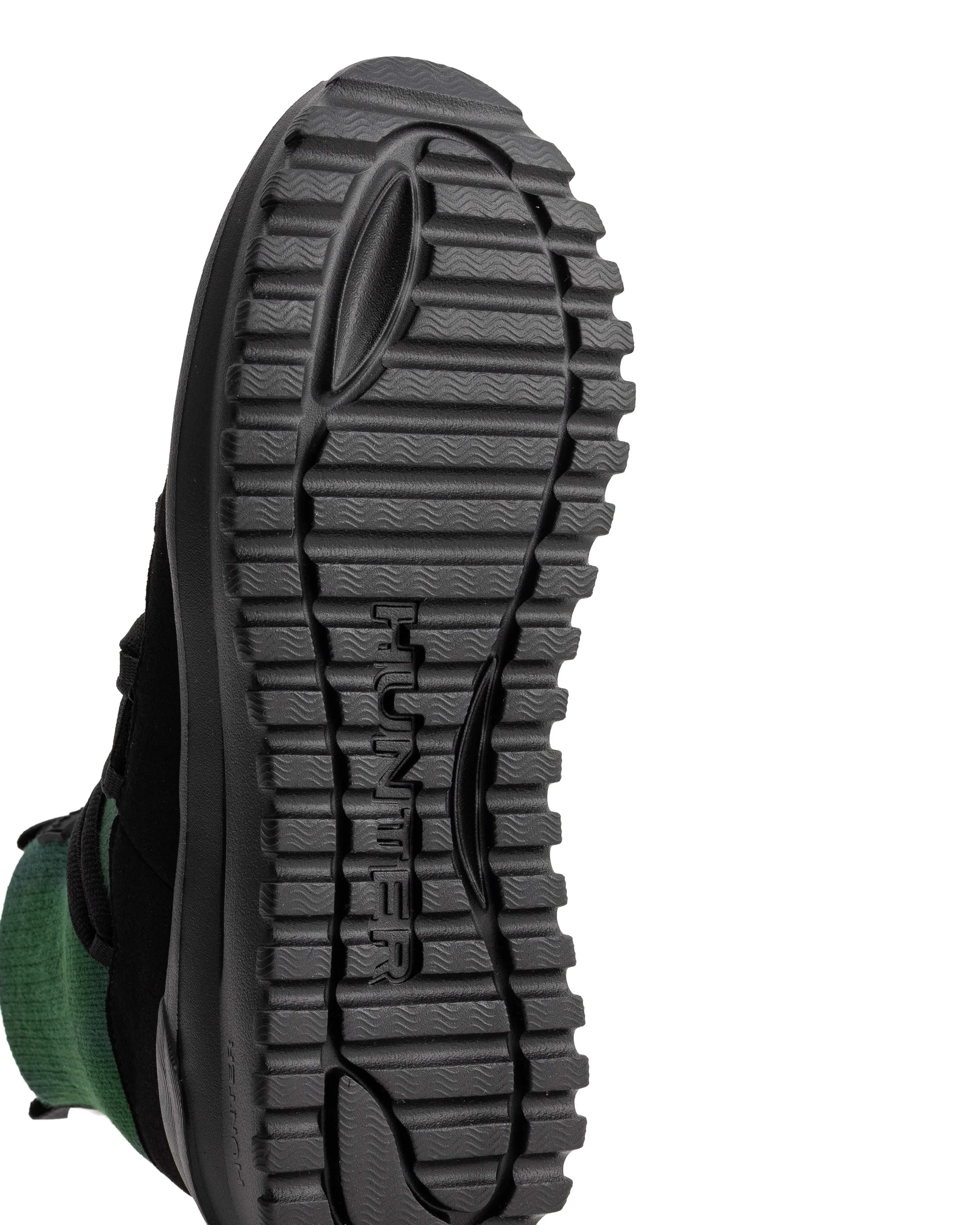 ユニセックス トラベル フロー ビーガン スエード ニット レース ブーツ - ブラック / リッチグリーン