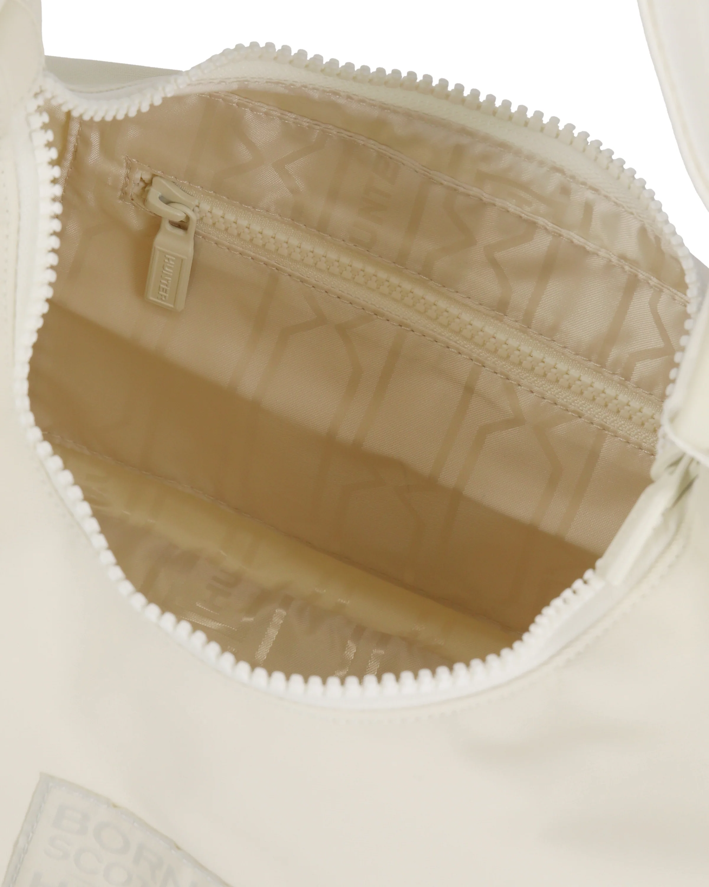 ナイロン ミディ ホーボー ボーン イン スコットランド - ソフトサンド / シェイデッドホワイト