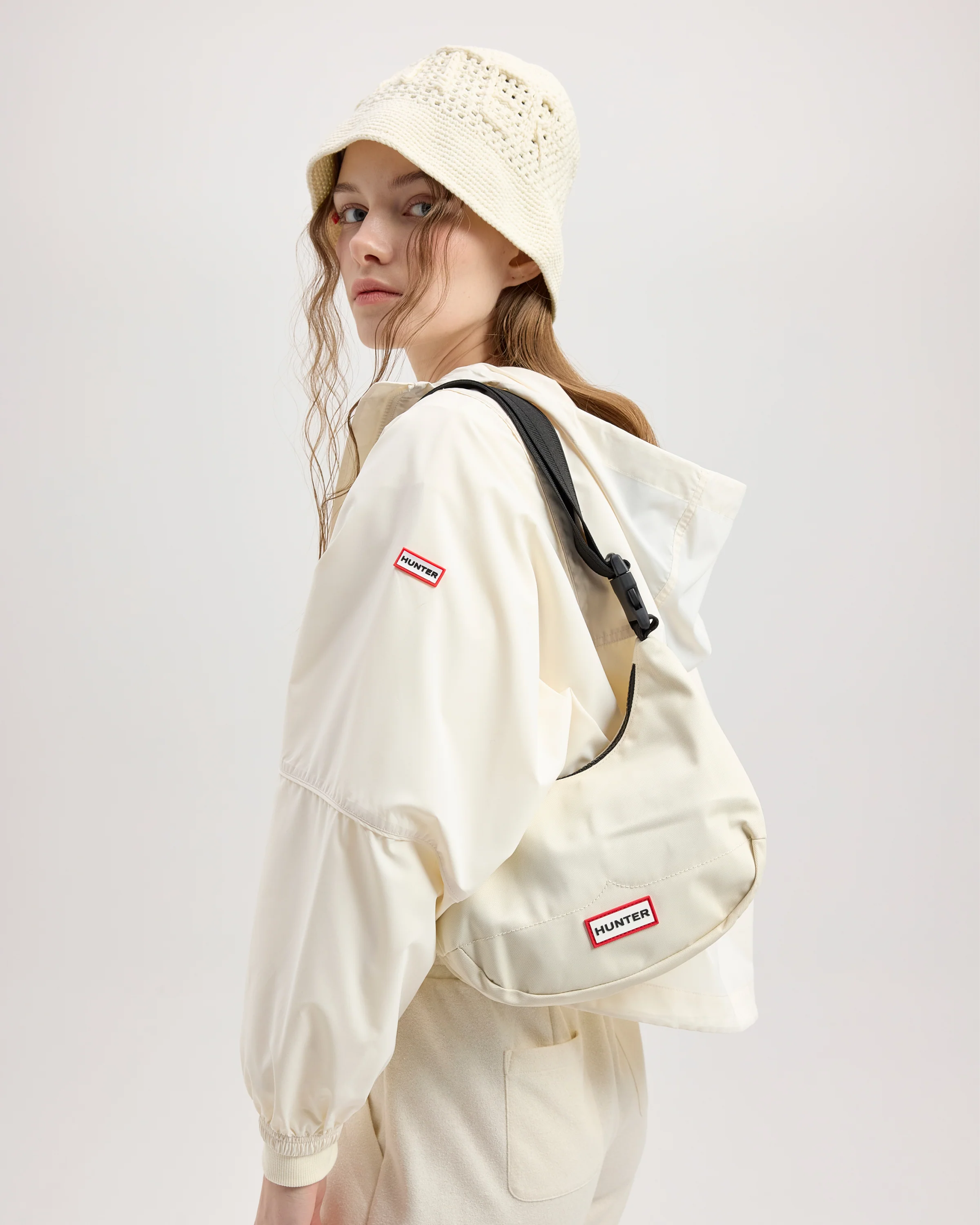 ナイロン ミニ ホーボー - ソフトサンド