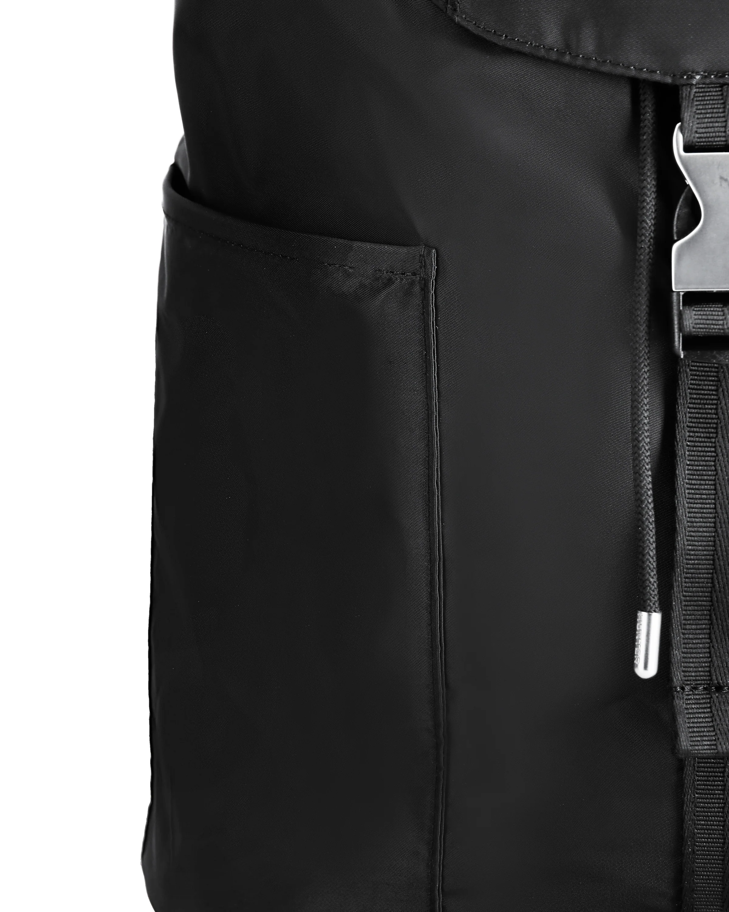 プレミアム ナイロン バックパック - ブラック