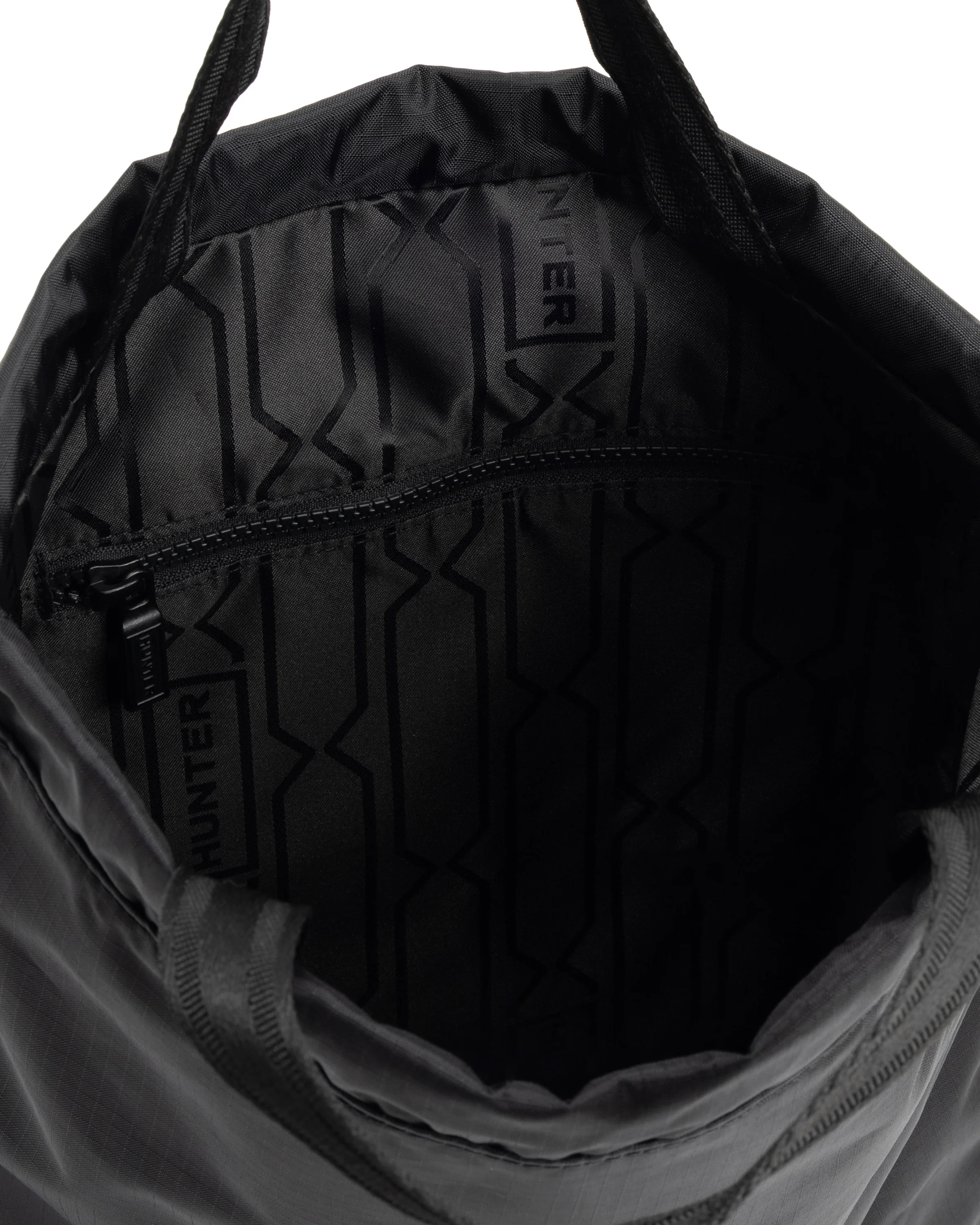 トラベル ドローストリング バックパック トート - ブラック / リッチオーカー