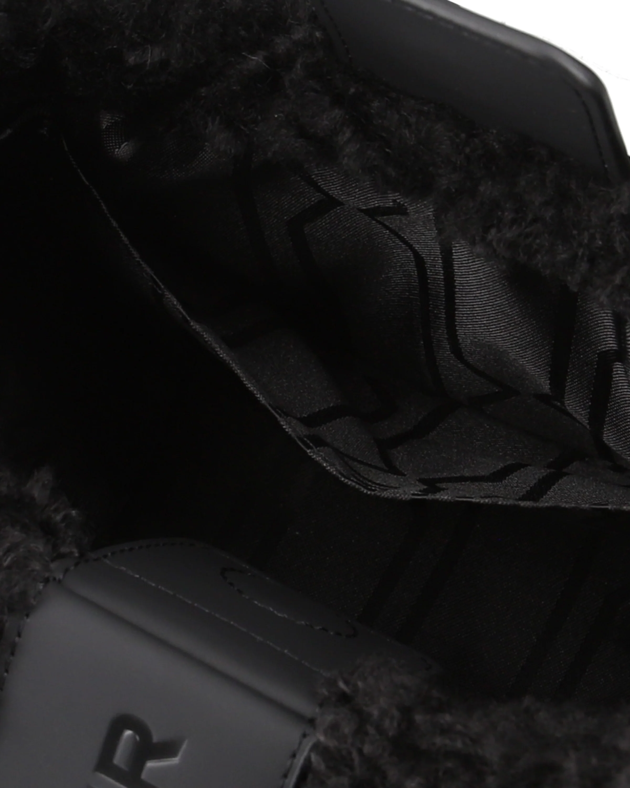 ブークレ ミニ クロスボディ - ブラック