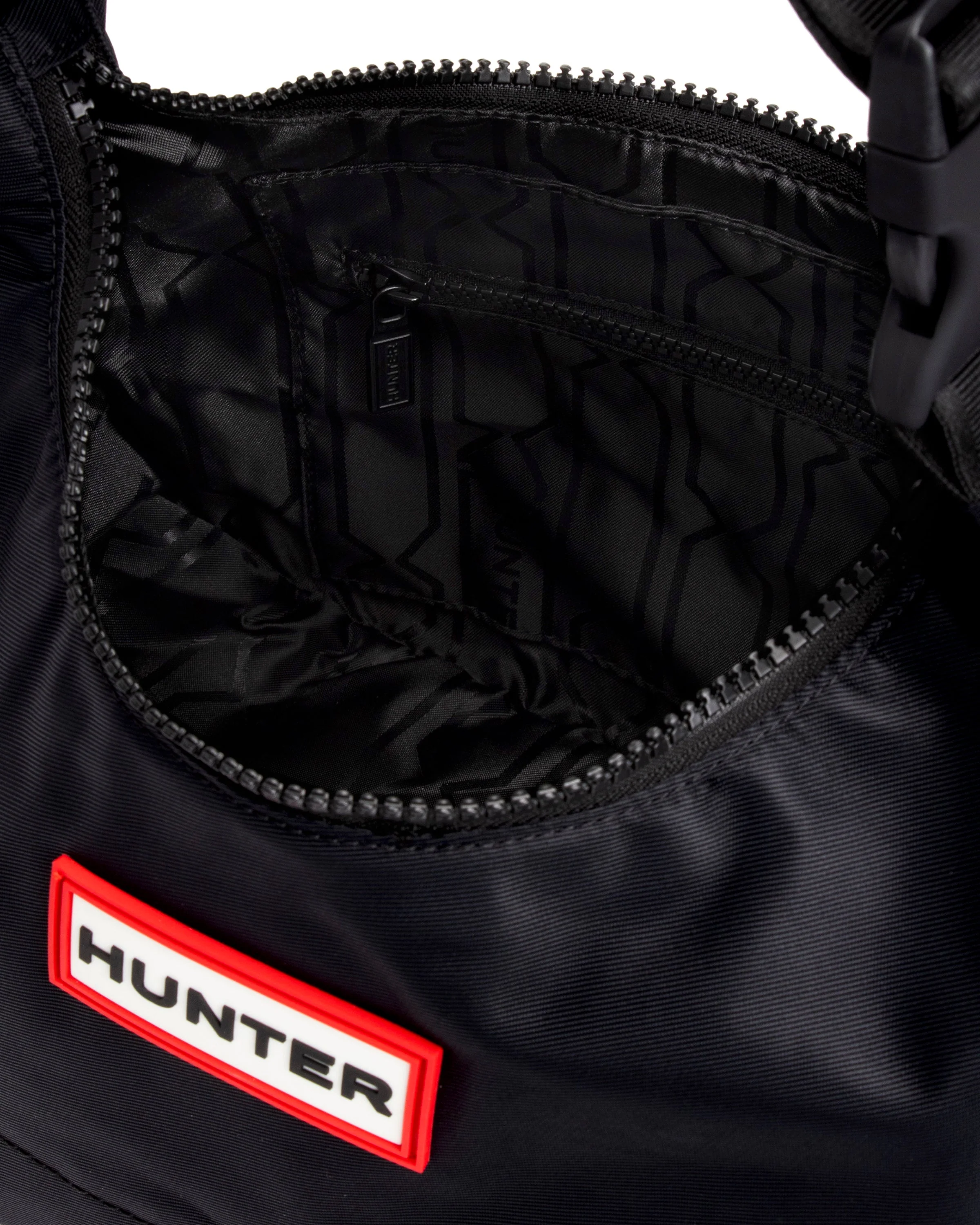 ナイロン ミディ ホーボー  -  ブラック