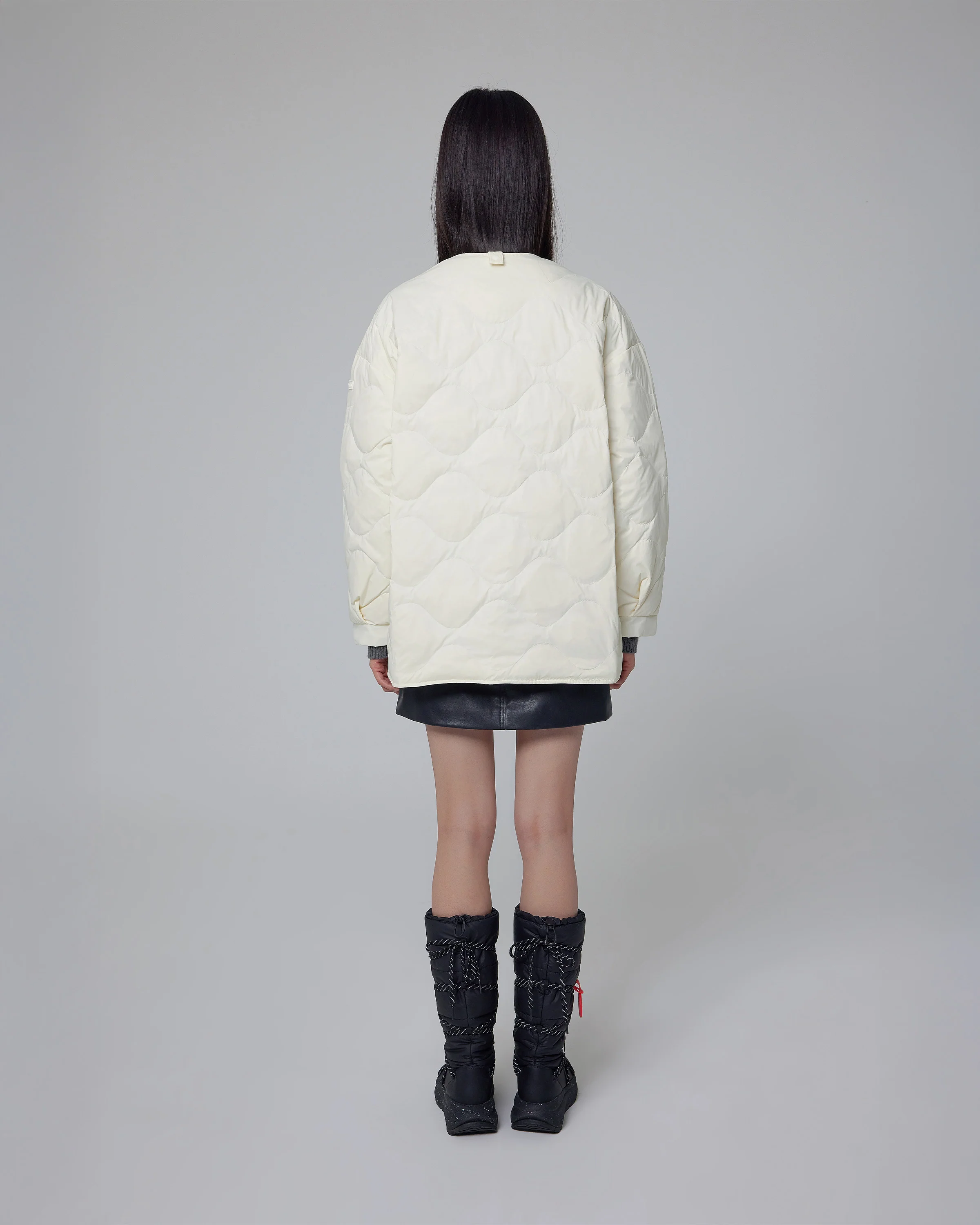 レディース エクスプローラー キルテッド ダウン ジャケット - アイボリー