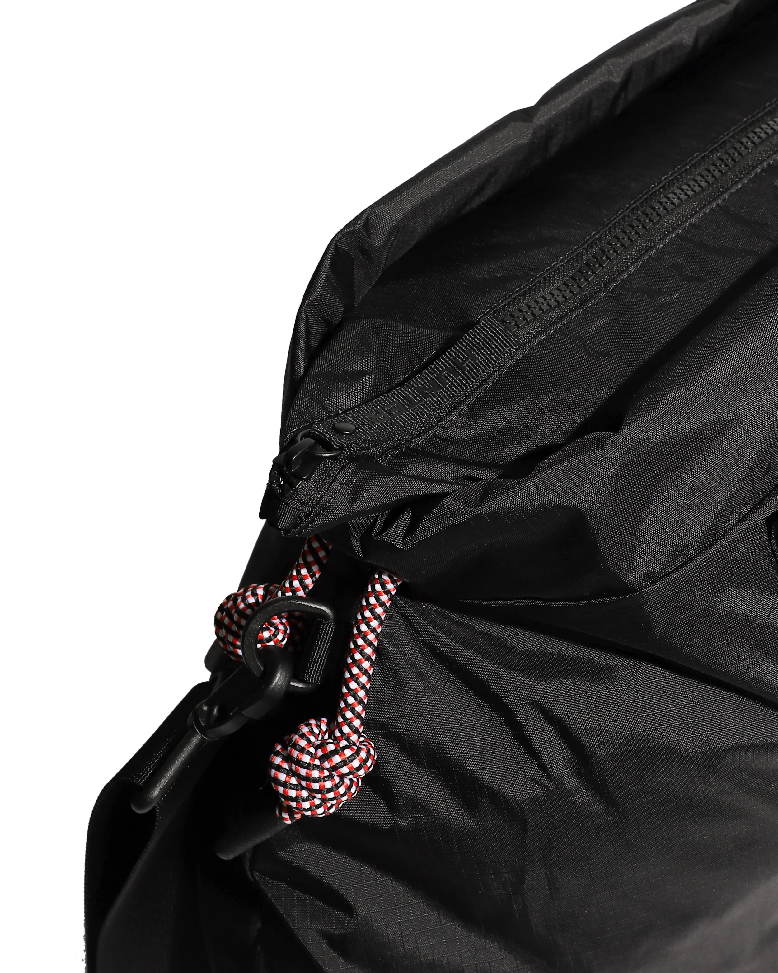 トラベル リップストップ ホールドオール  -  ブラック/レッドボックス ロゴ