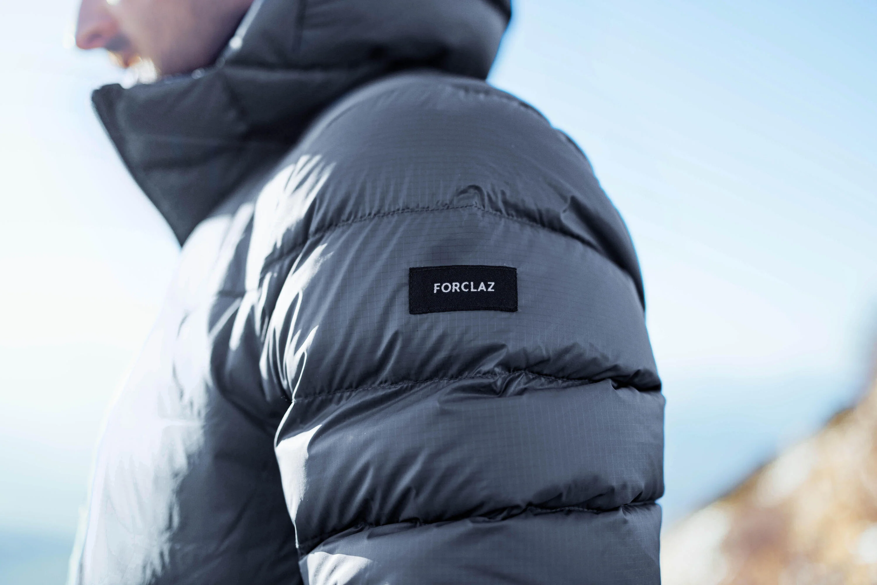 Forclaz Men's mountain and Backpacking padded and hooded jacket - MT500 14°F