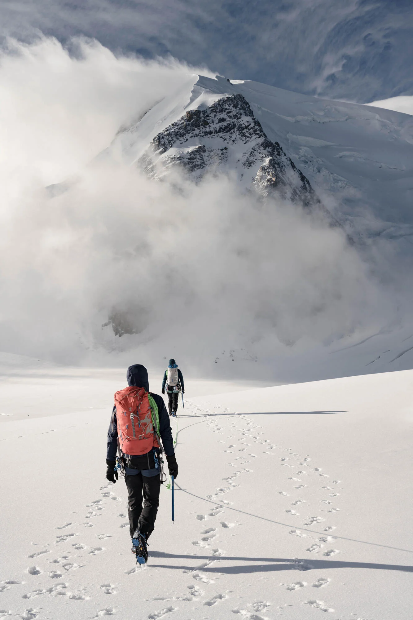 Simond Makalu 45/70L Mountaineering Backpack