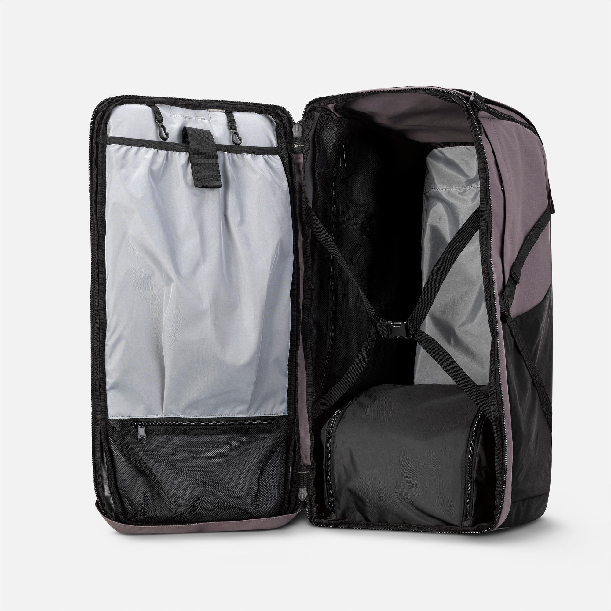 Forclaz Women's Travel 900 60 + 6 L Backpacking Pack