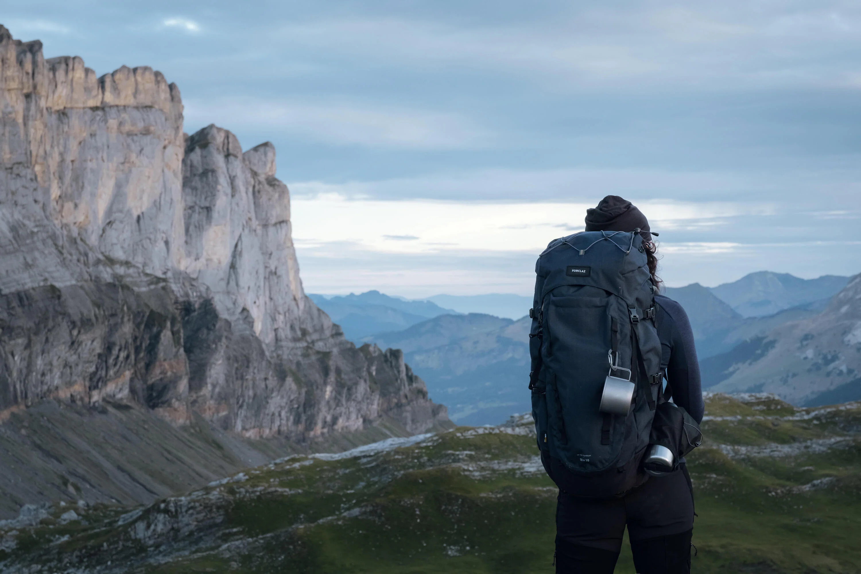 Simond Women's MT900 Symbium2 50+10 L Backpacking Pack