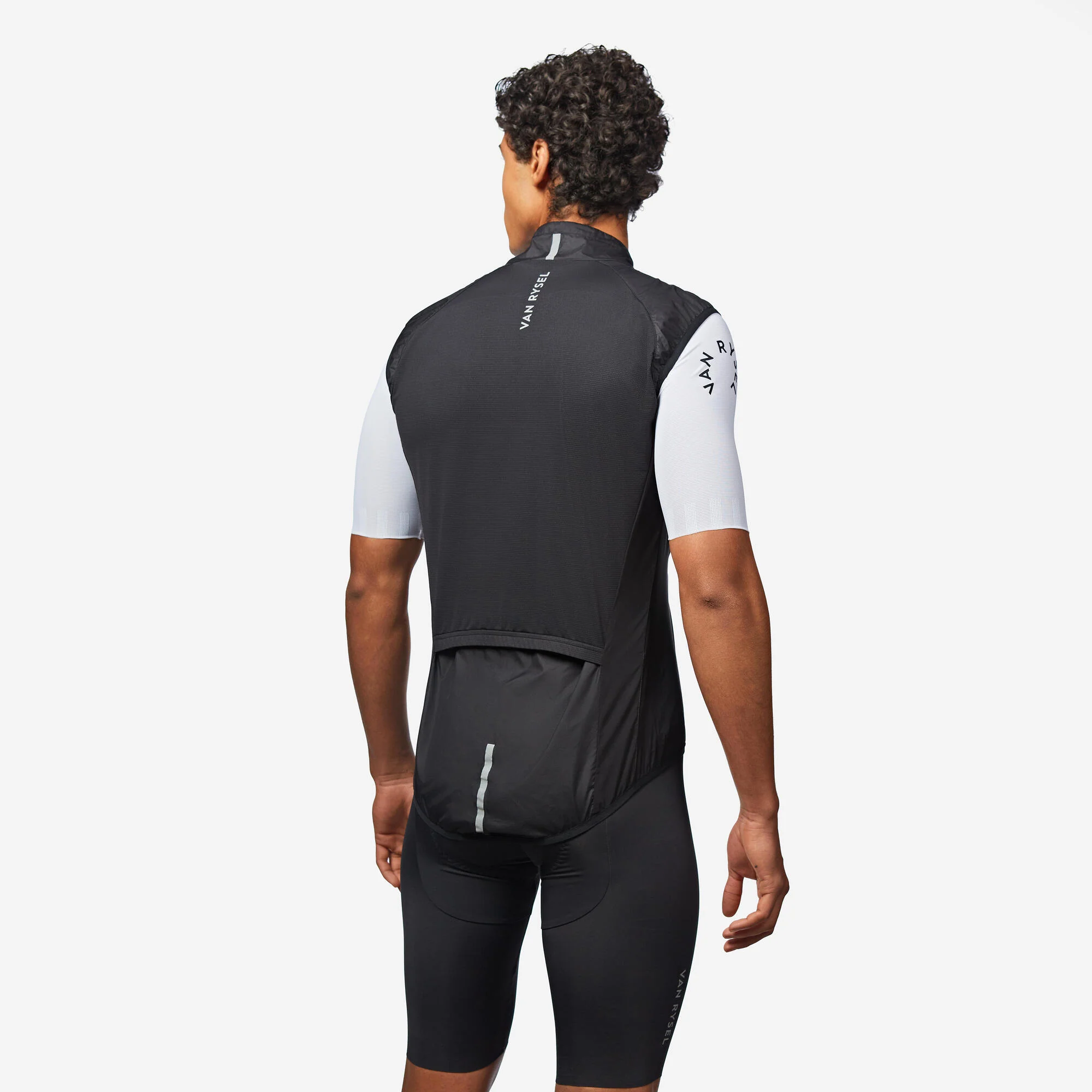 Van Rysel Men's Ultralight Cycling Wind Vest