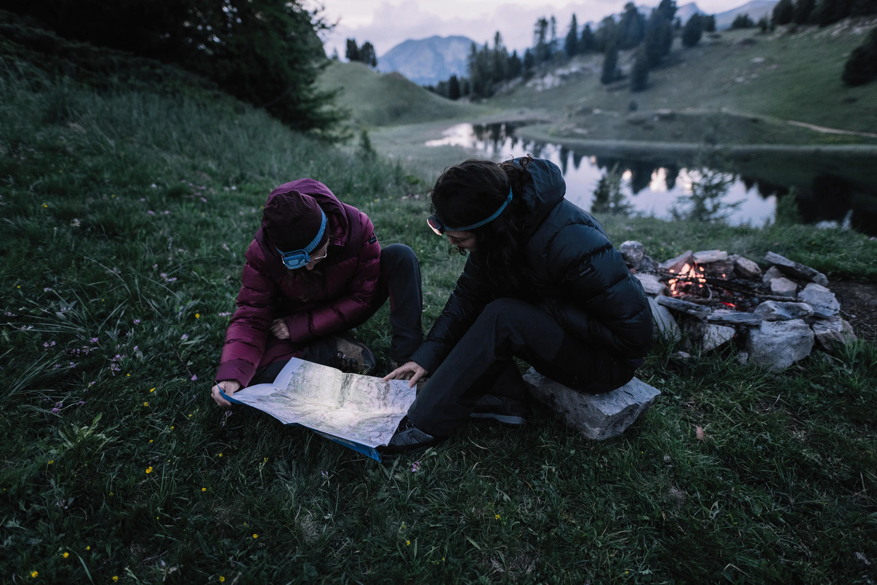 Forclaz Women's MT900 Hooded Down Puffer Jacket