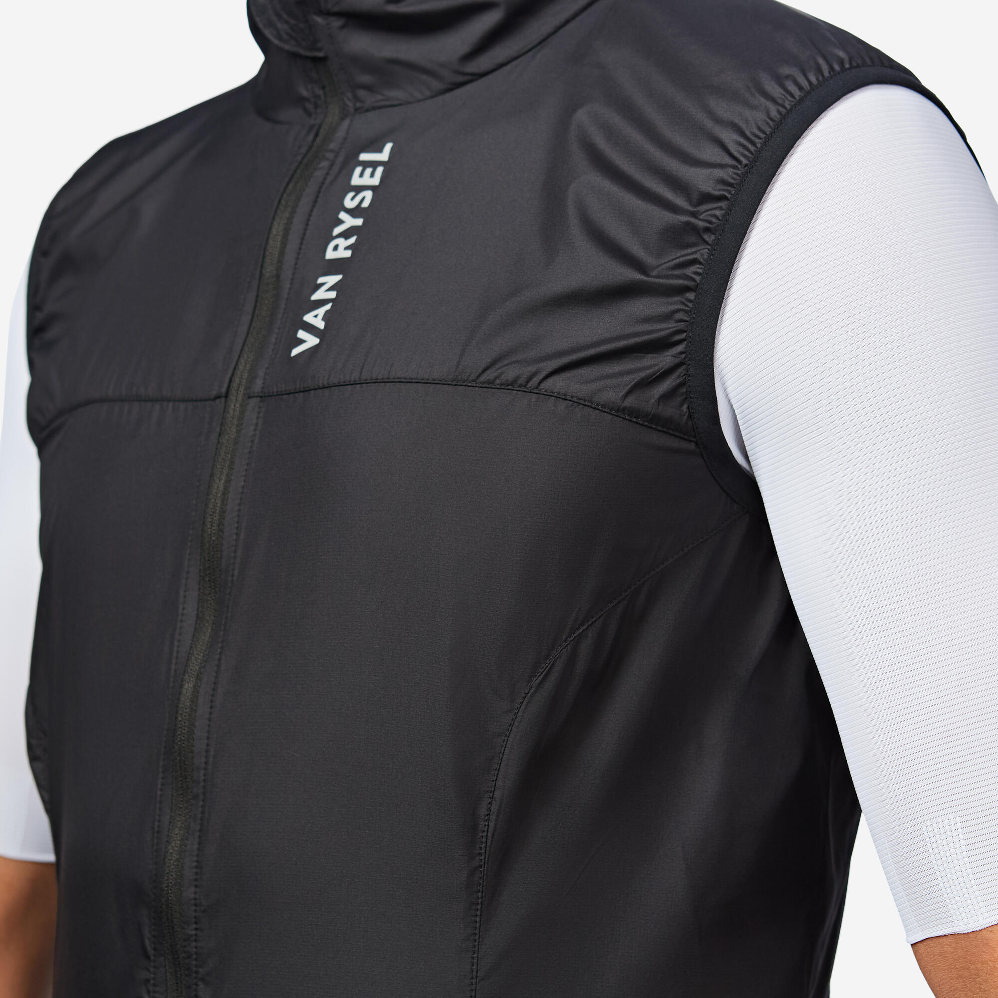 Van Rysel Men's Ultralight Cycling Wind Vest