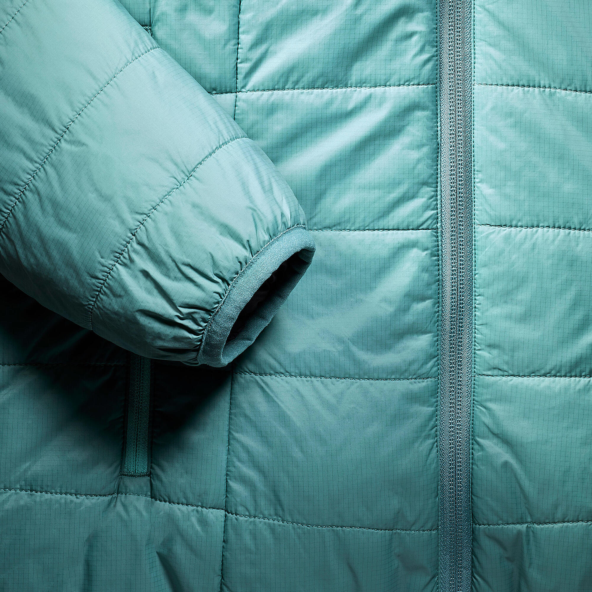 Forclaz Women's MT100 Hooded Synthetic Jacket