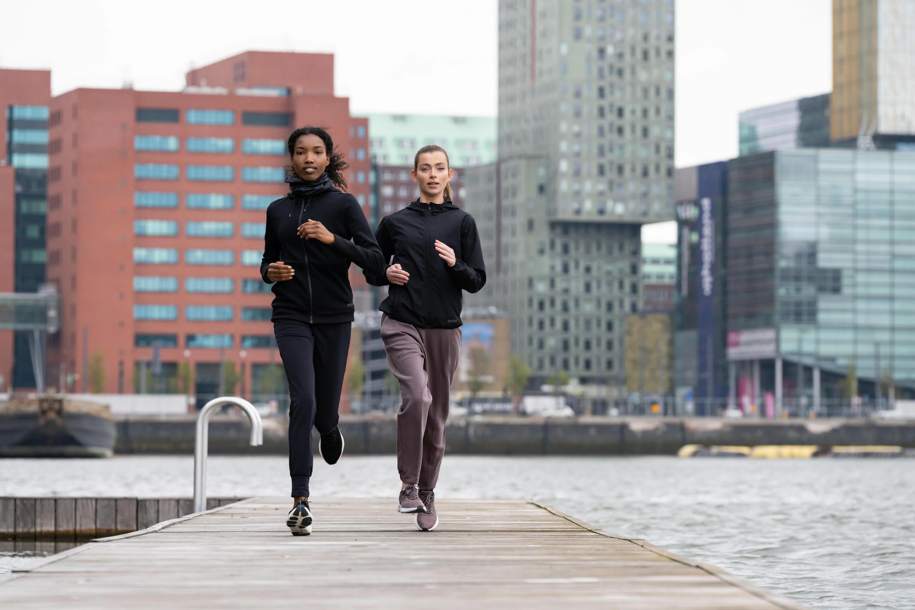 Kiprun Women's Run 100 Windproof Running & Trail Jacket