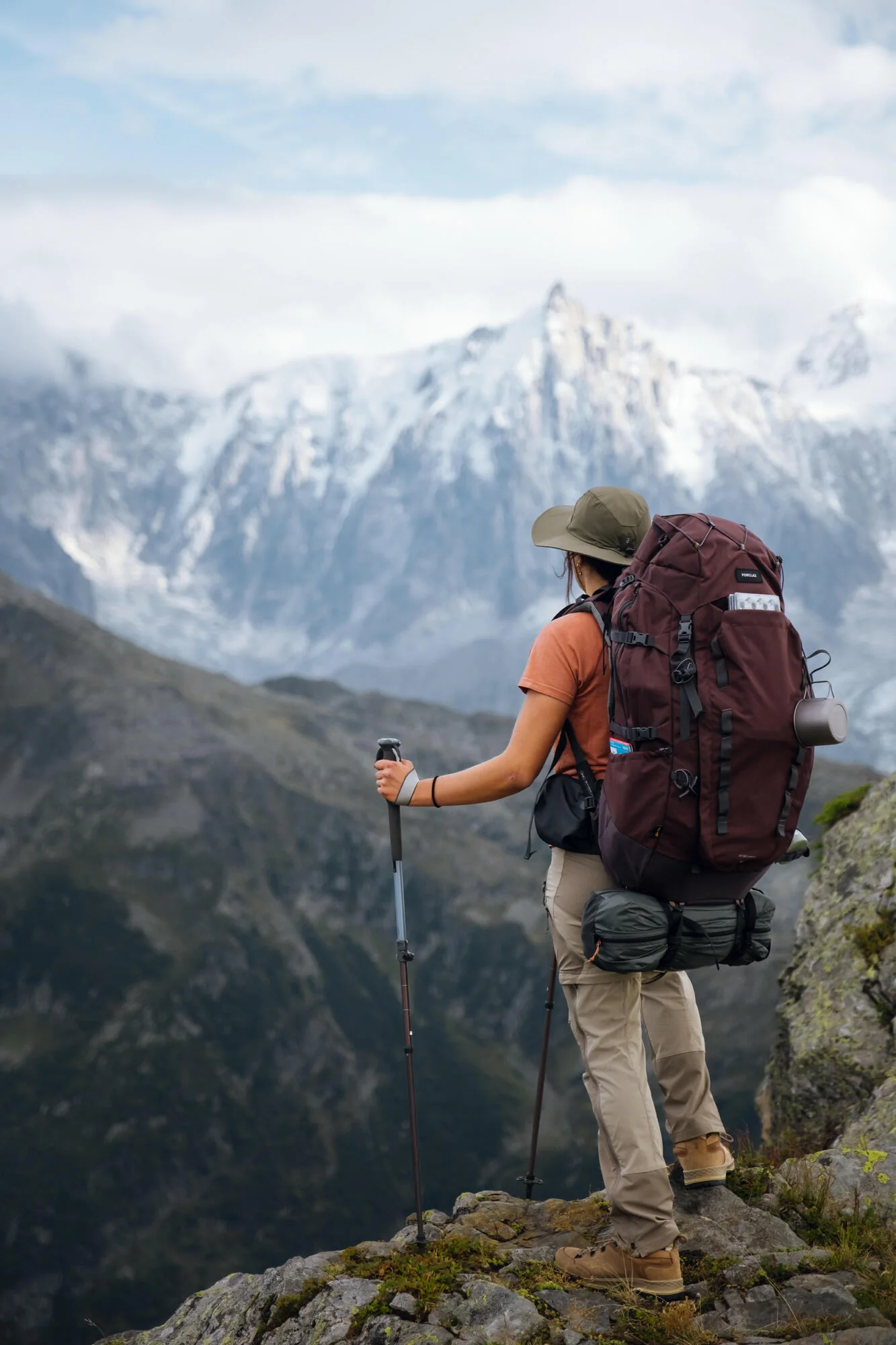 Simond Women's seamless short-sleeved Merino wool Backpacking t-shirt - MT900