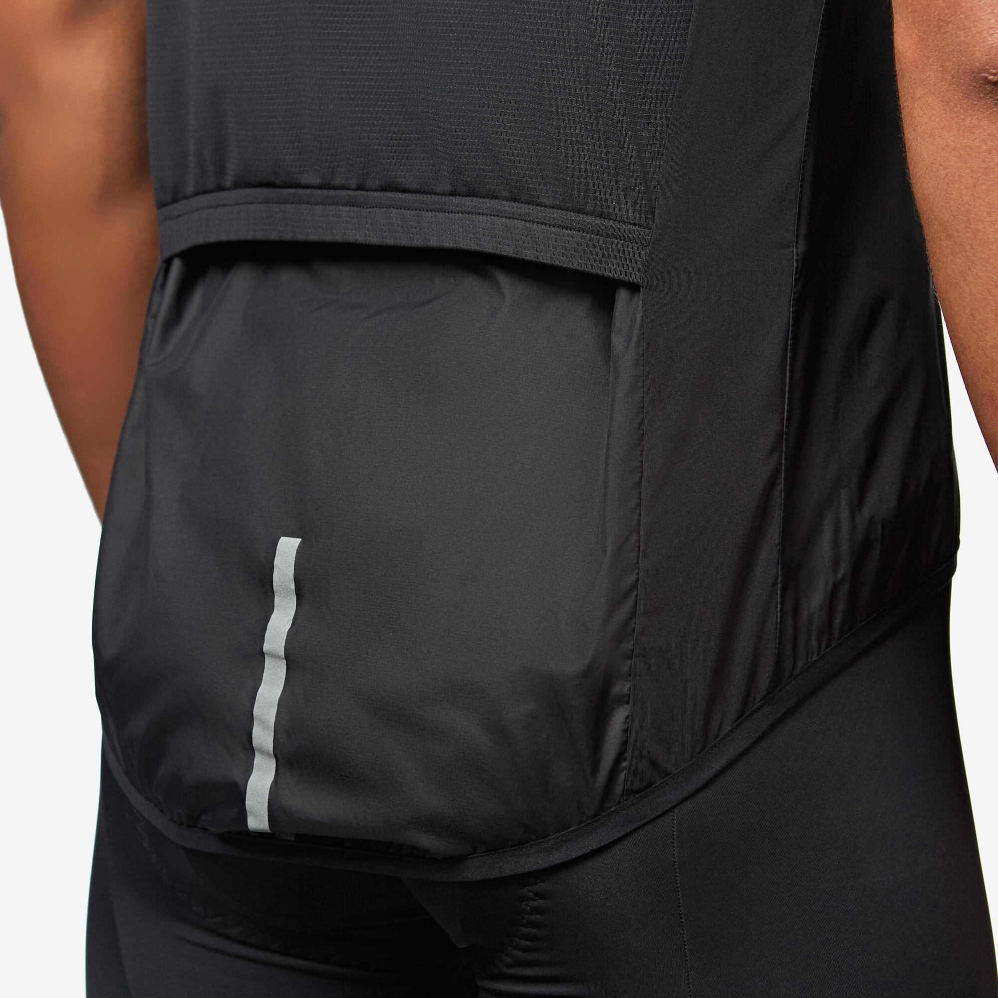 Van Rysel Men's Ultralight Cycling Wind Vest