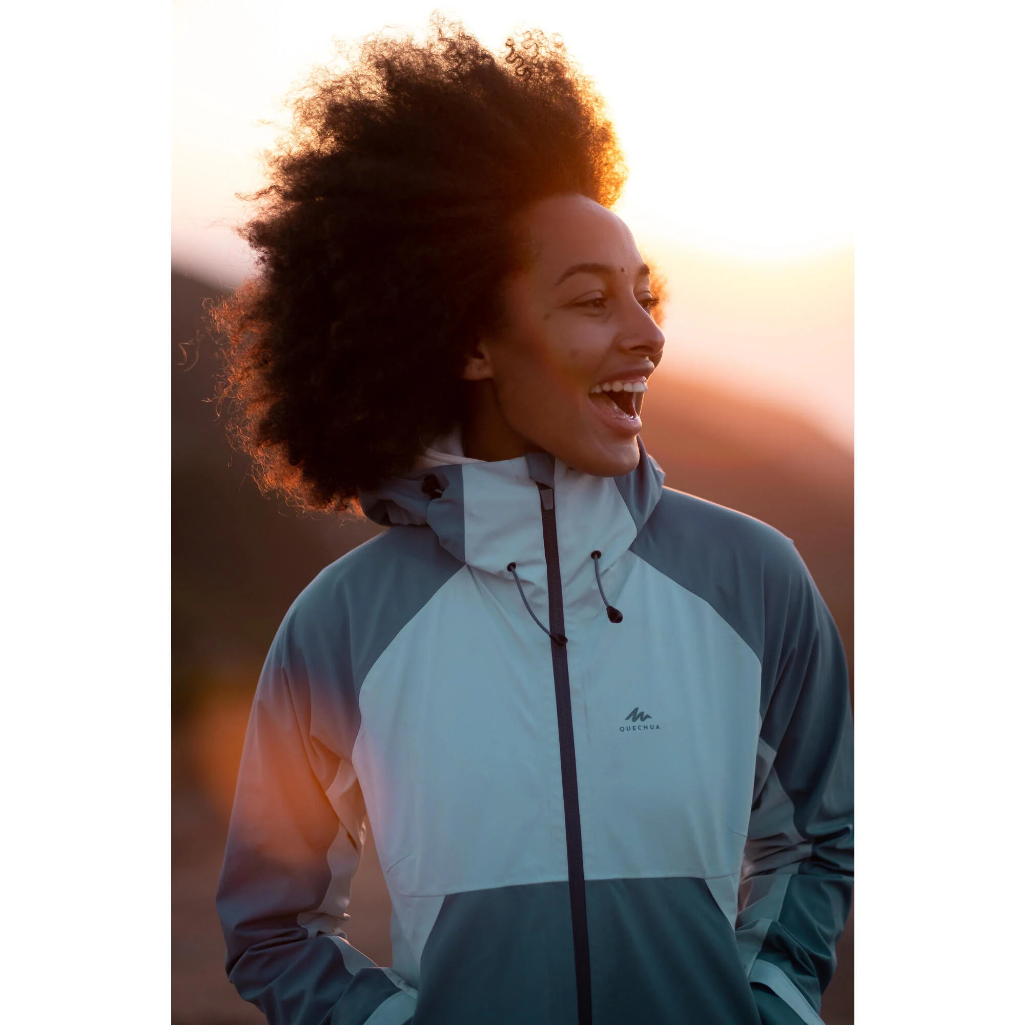 Quechua Women's MH500 Waterproof Jacket