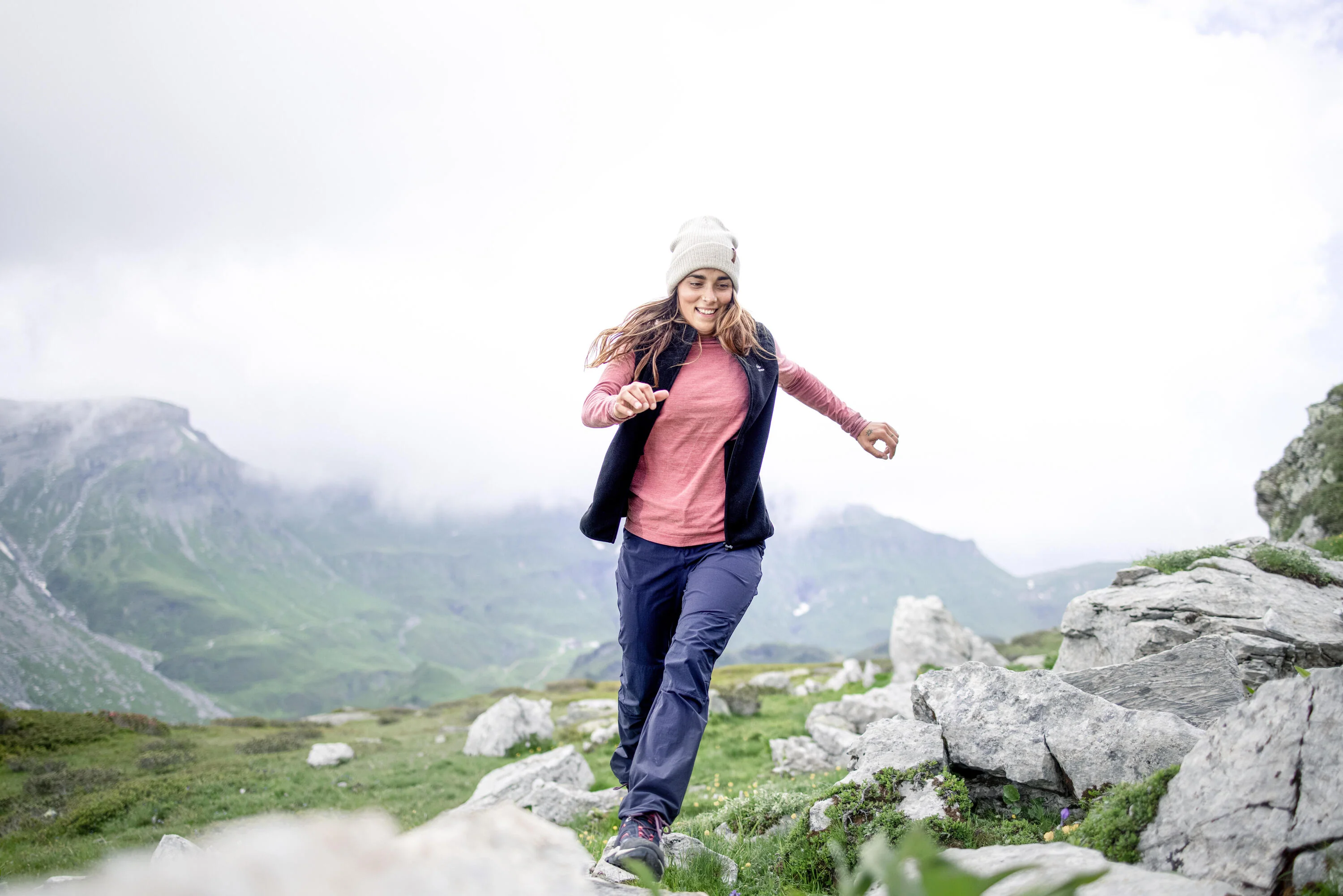 Quechua Women's MH120 Hiking Fleece Vest