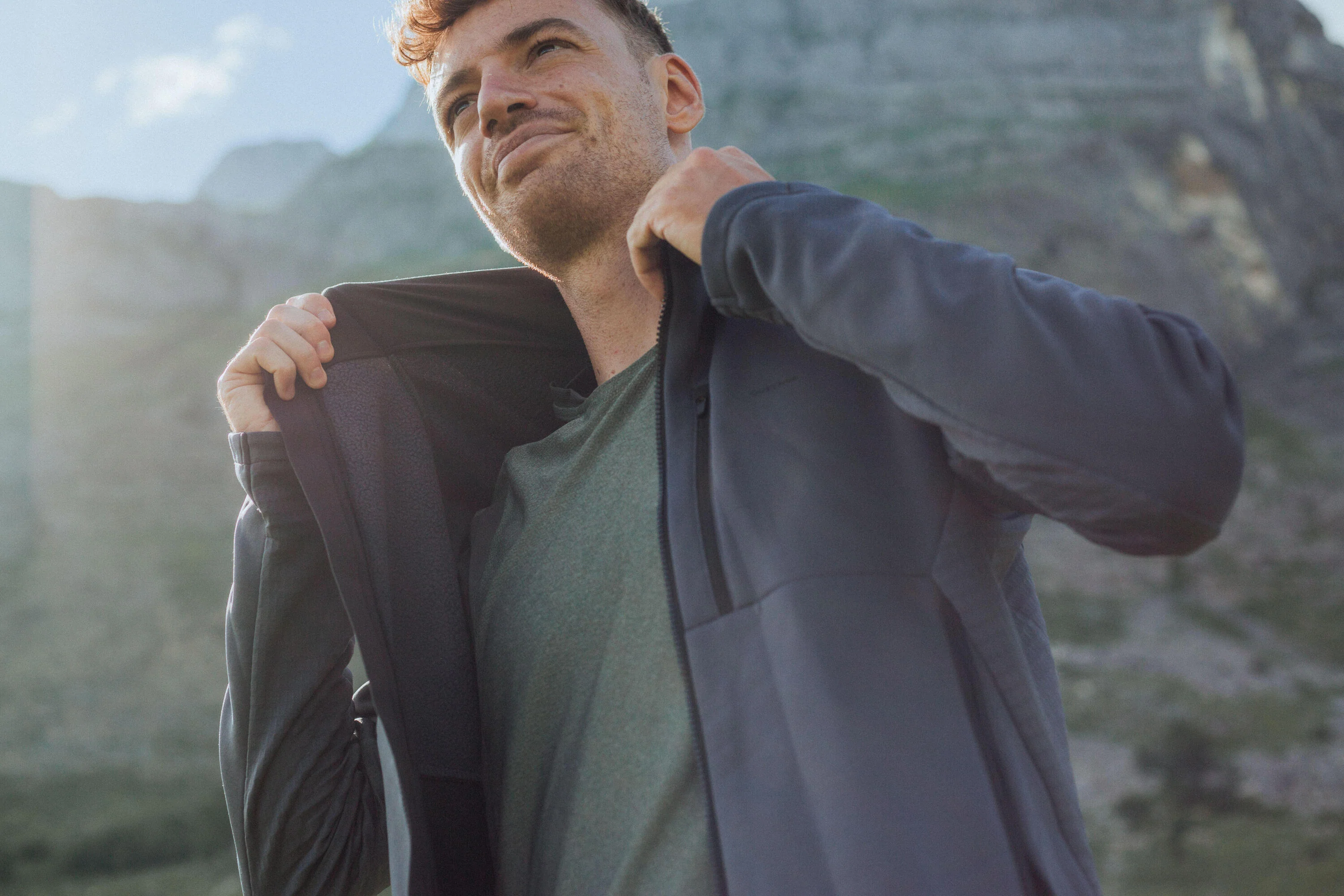 Quechua Men's MH520 Hood Hiking Fleece Jacket