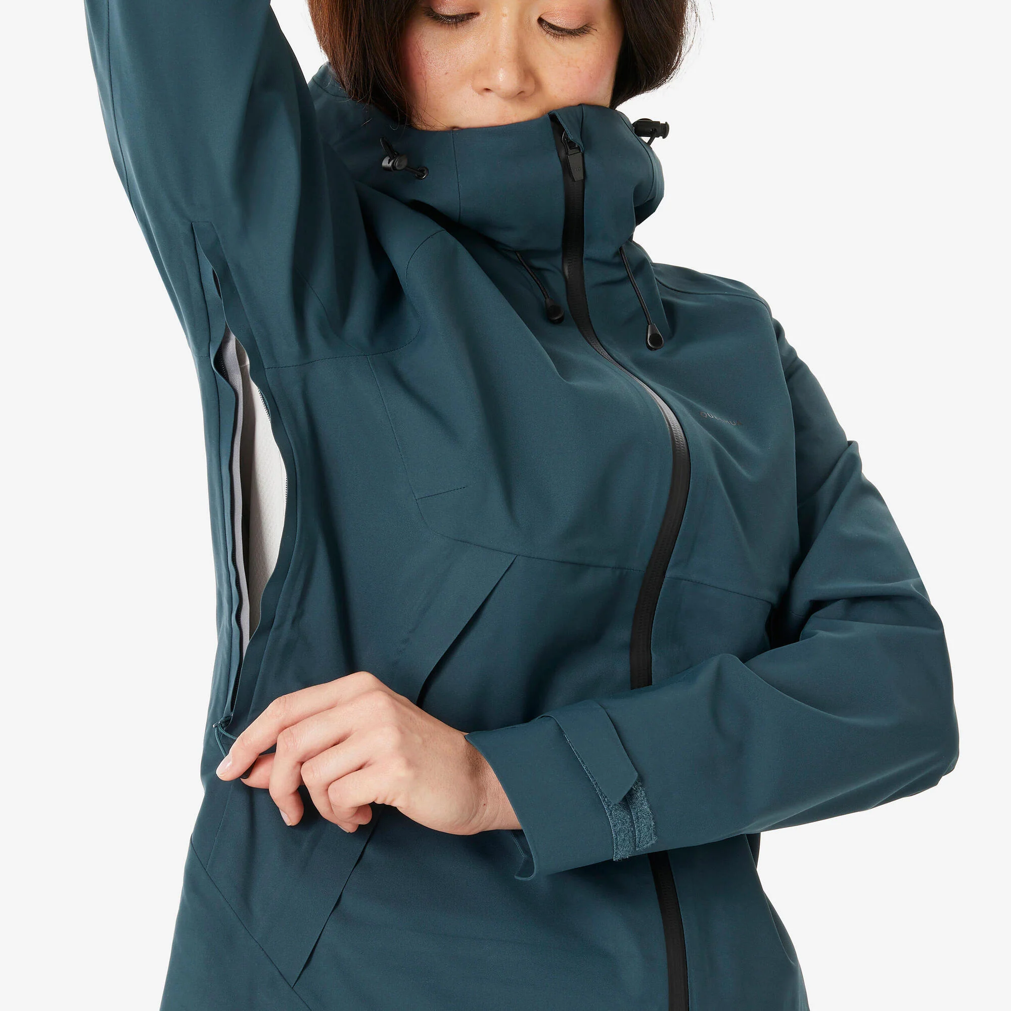 Quechua Women's MH500 Lightweight Waterproof Hiking Jacket