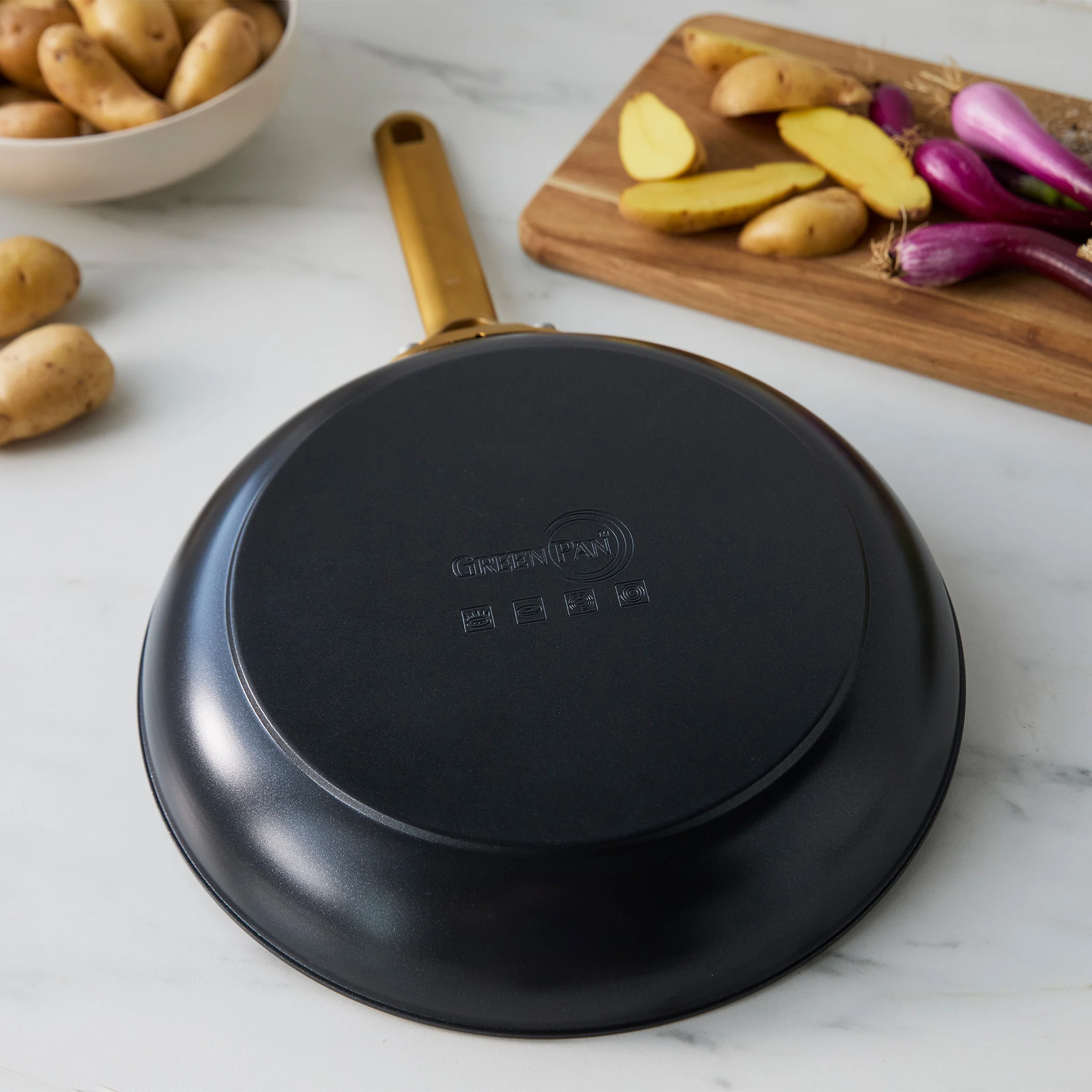 Reserve Pro Ceramic Nonstick 8 Frypan | Black