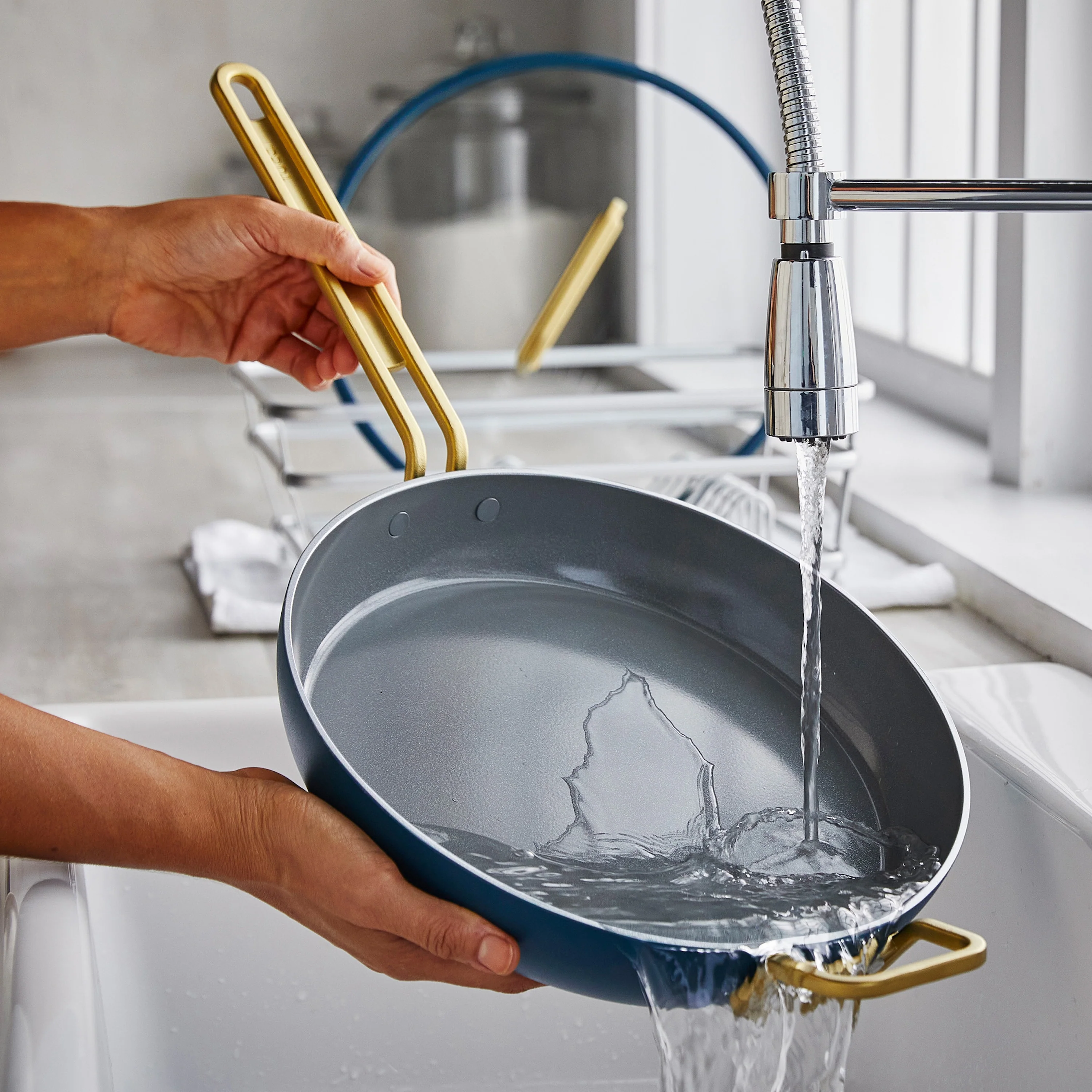 Stanley Tucci™ Ceramic Nonstick 12 Frypan with Lid | Marino Blue